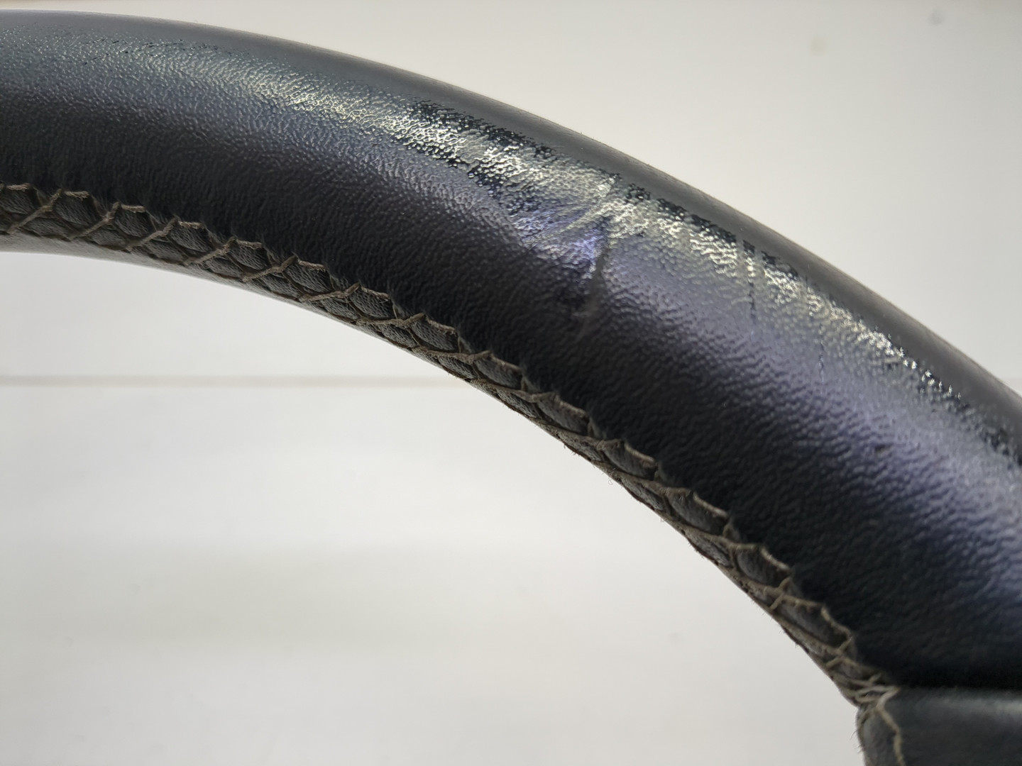 Рулевое колесо (руль)