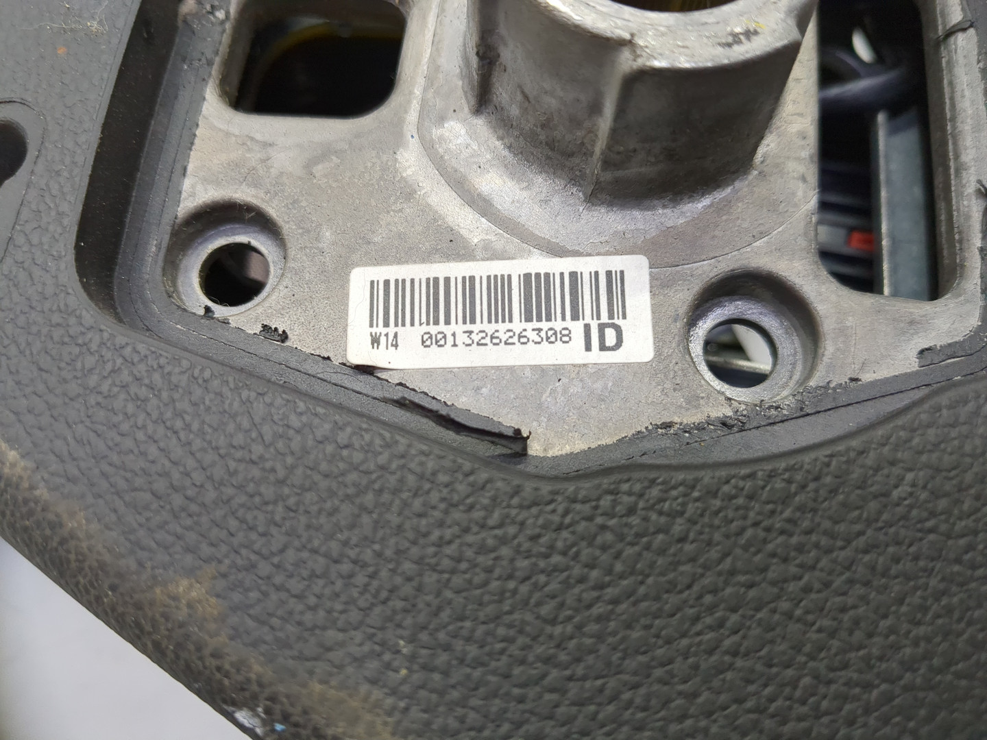 Рулевое колесо (руль)