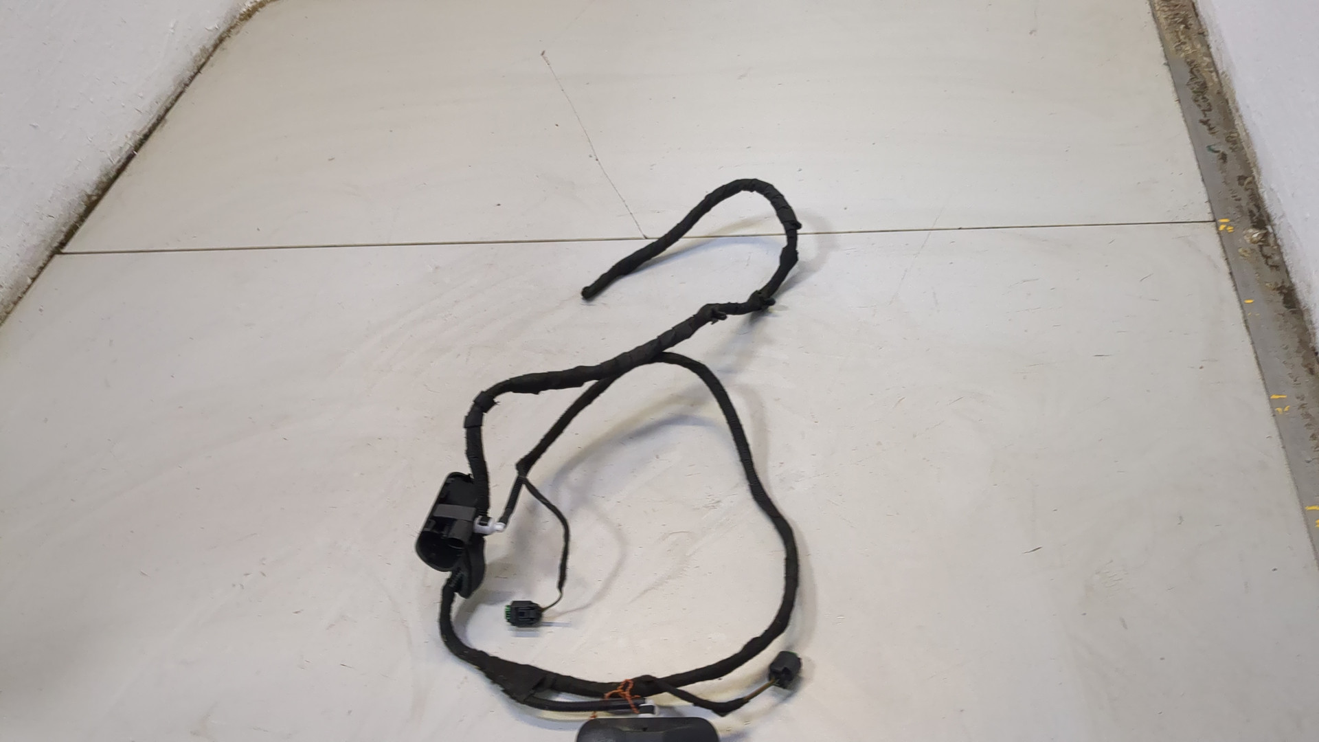 Форсунка омывателя лобового стекла