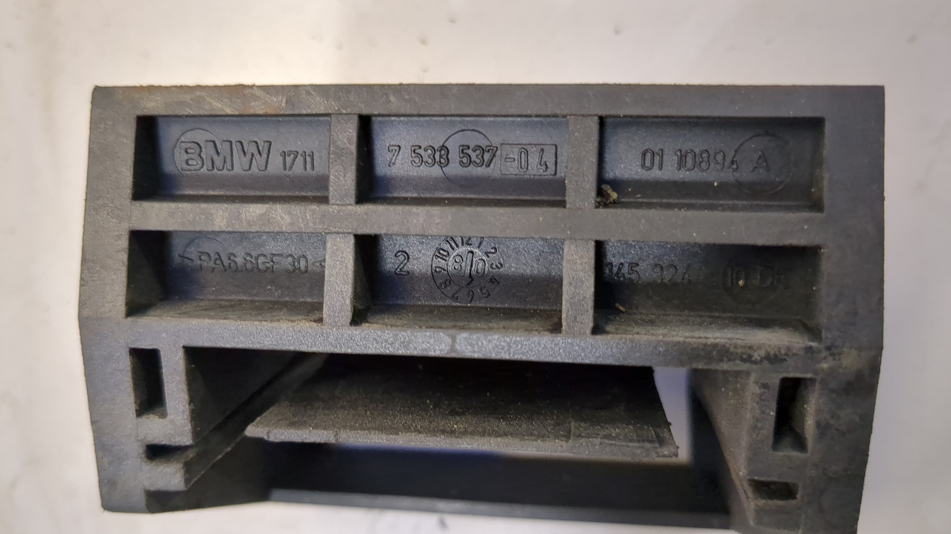 Кронштейн радиатора