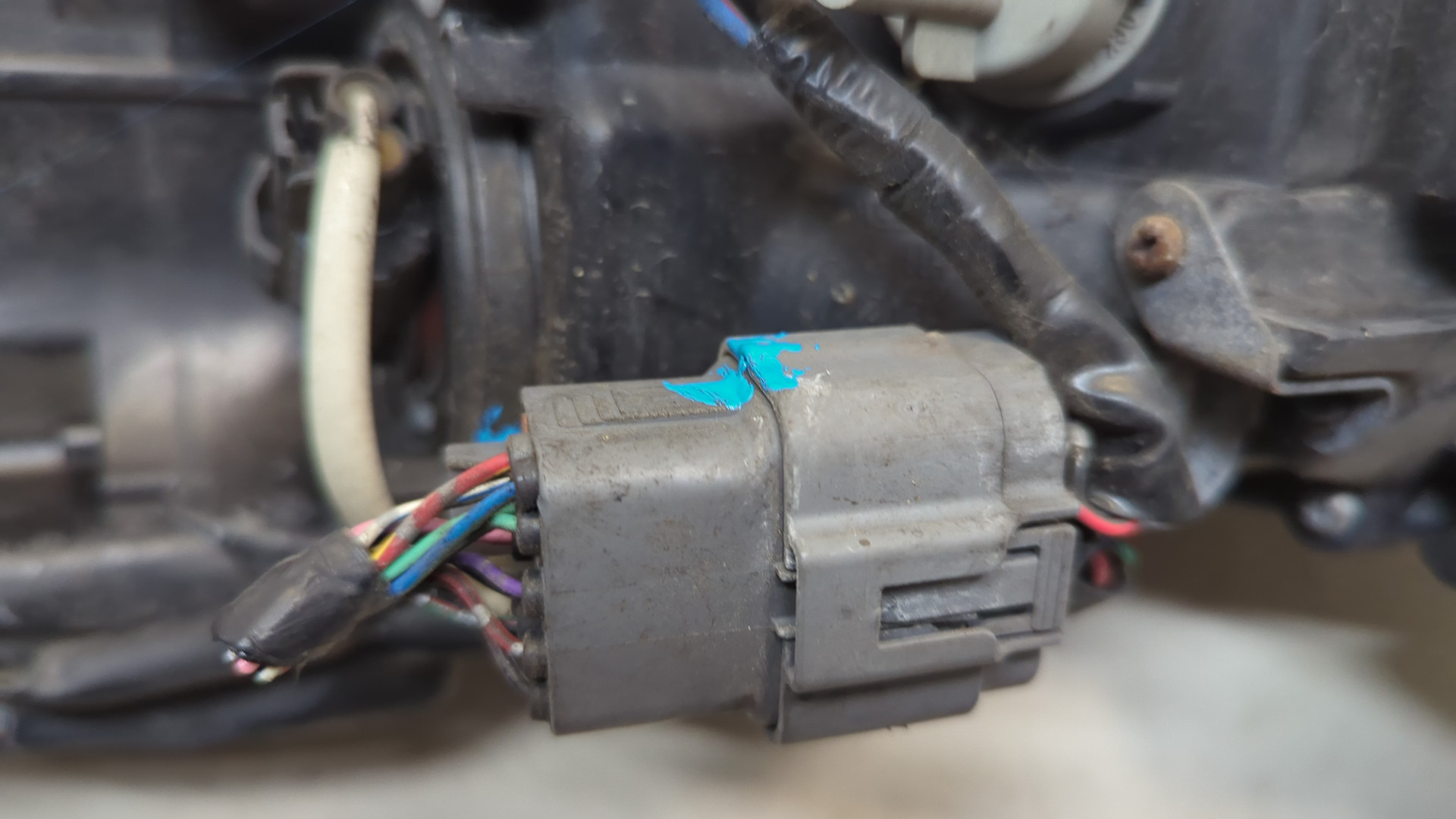 Фара правая