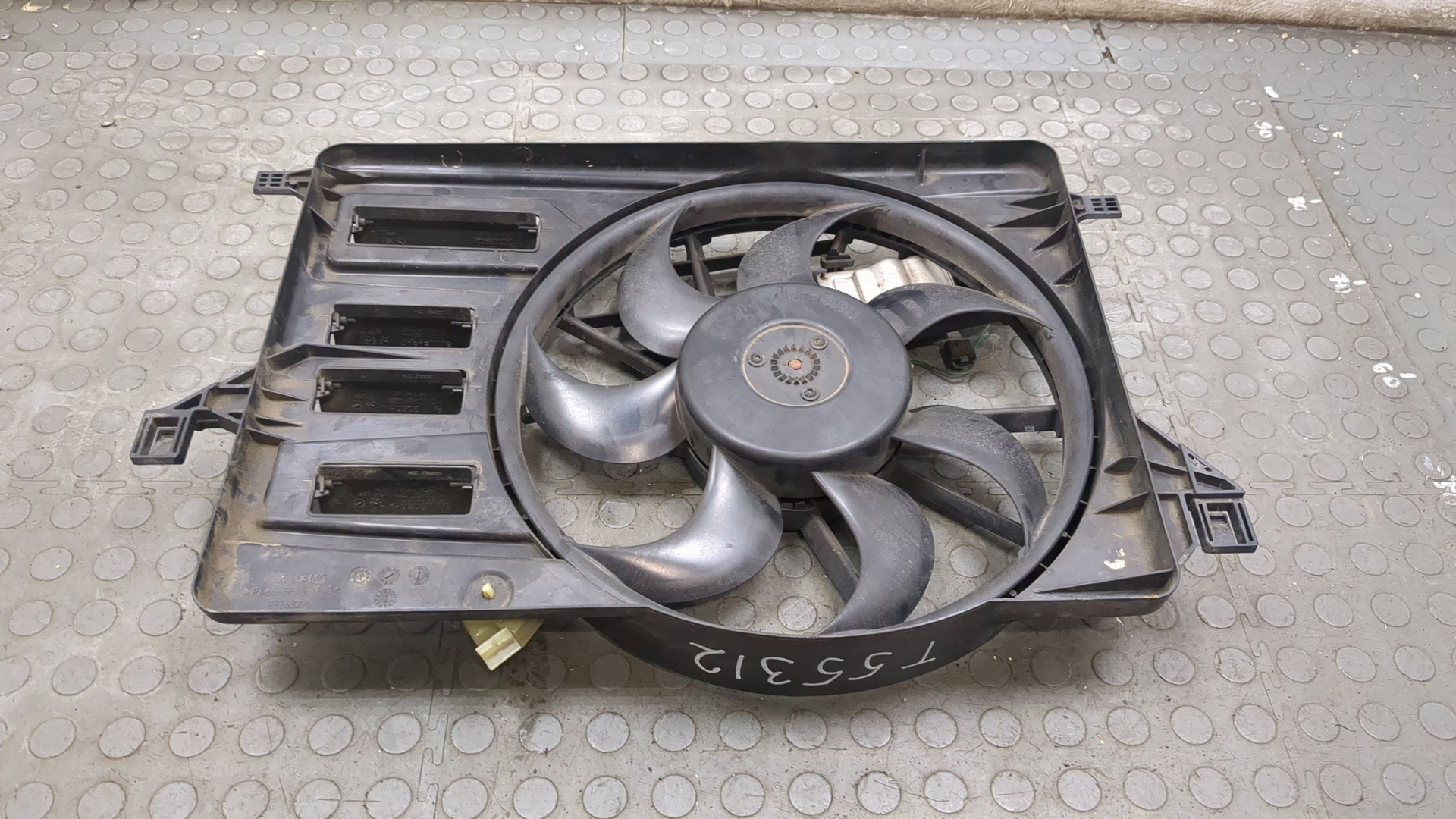 Вентилятор радиатора