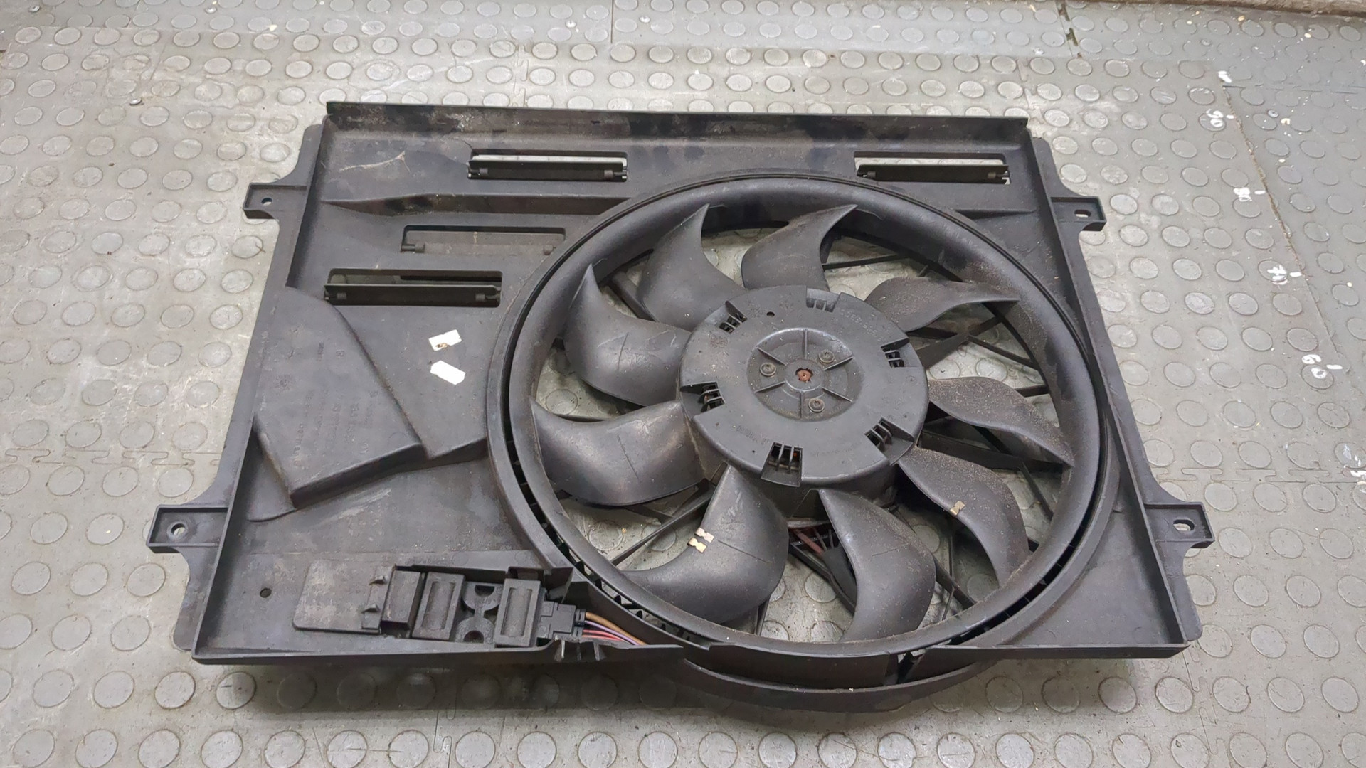 Вентилятор радиатора