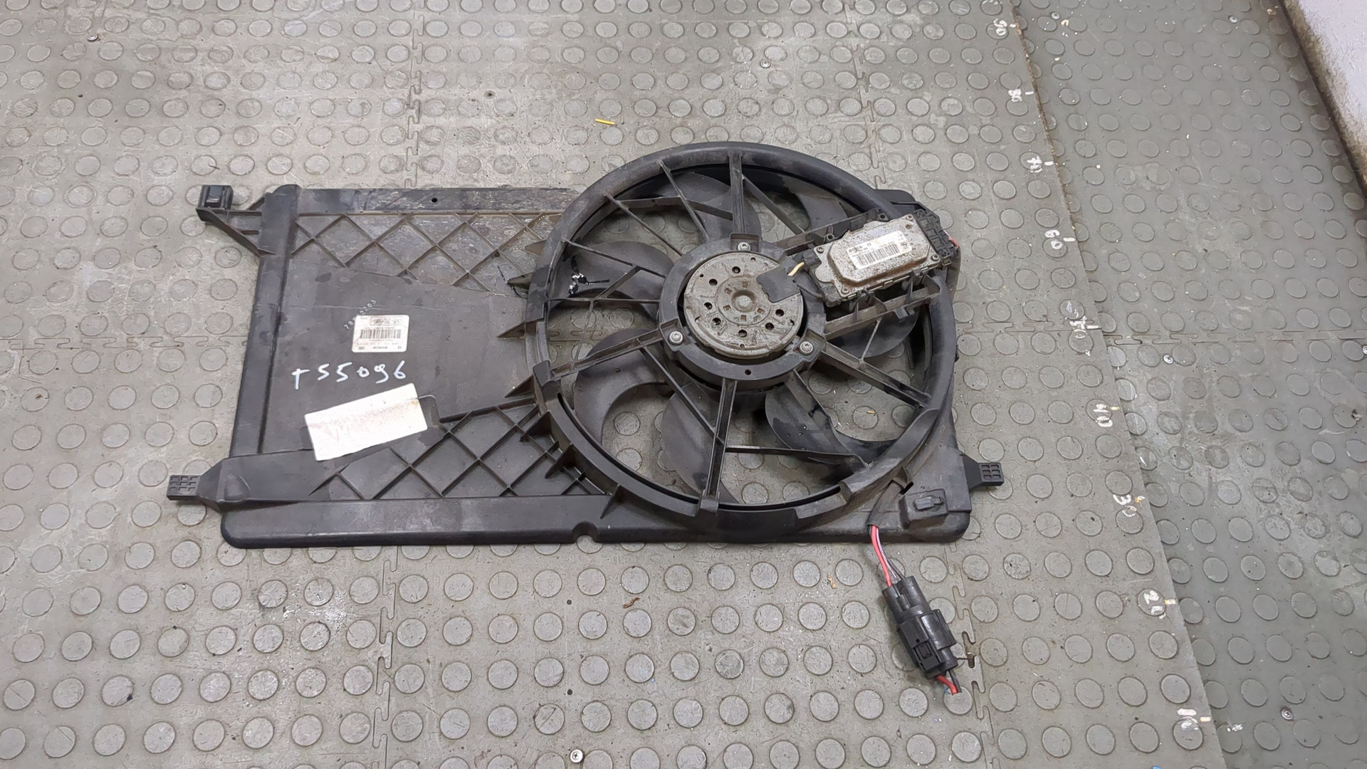 Вентилятор радиатора