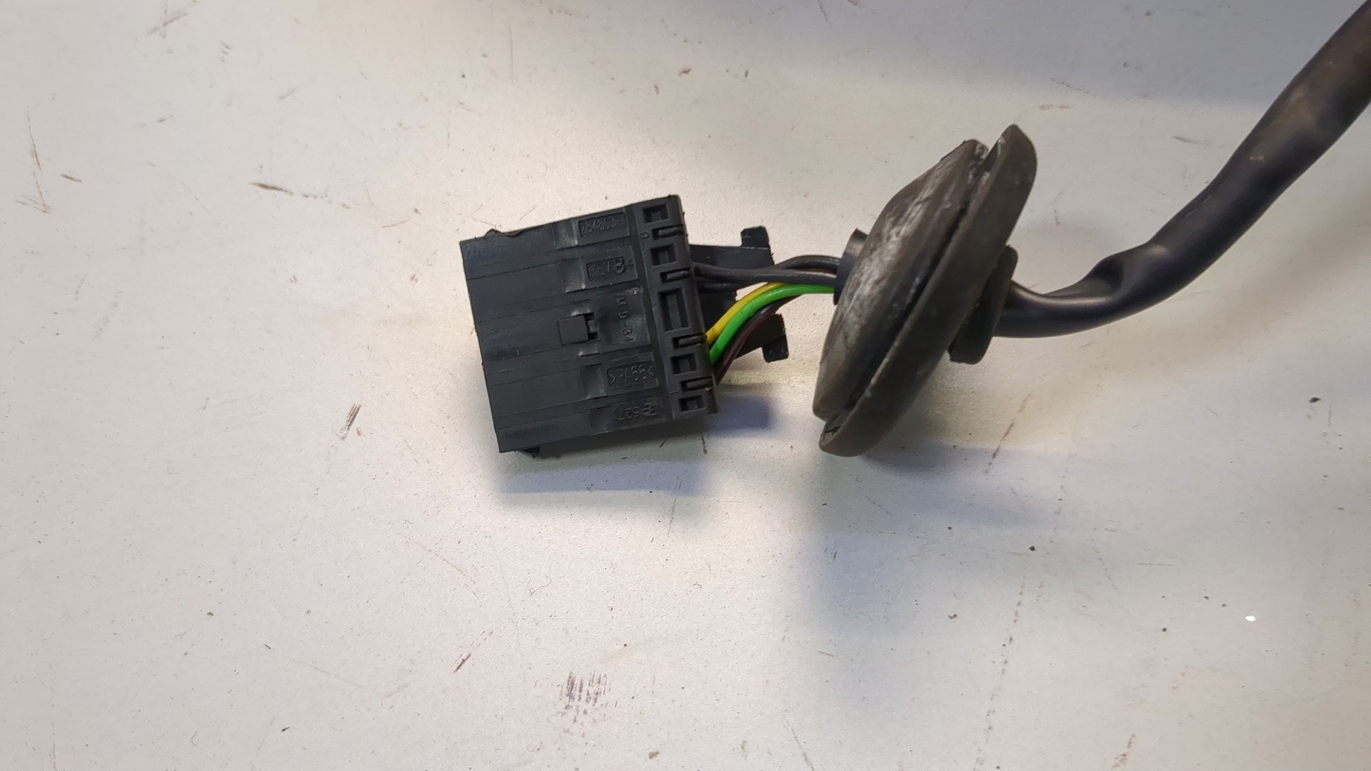 Зеркало правое электрическое