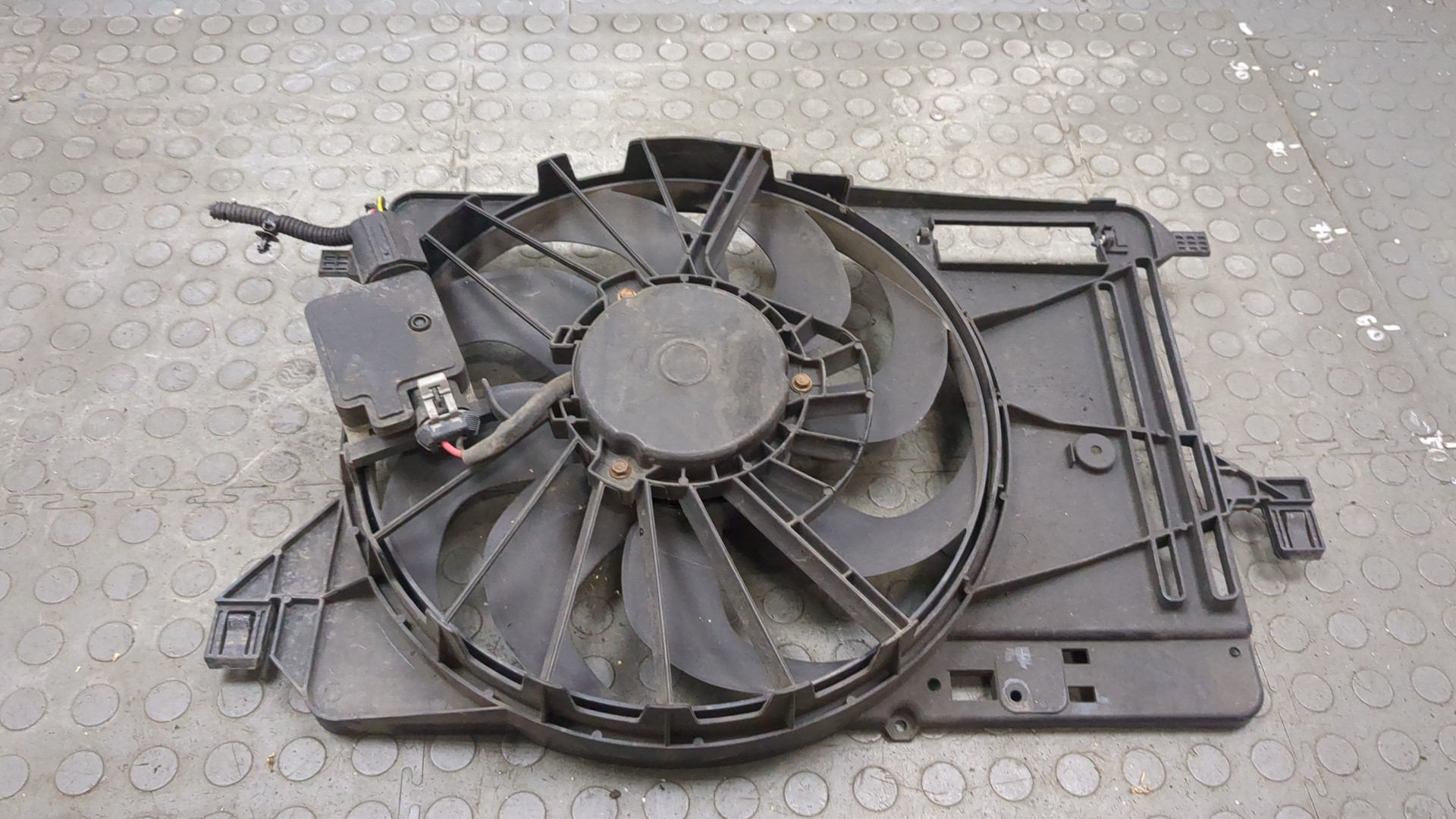 Вентилятор радиатора