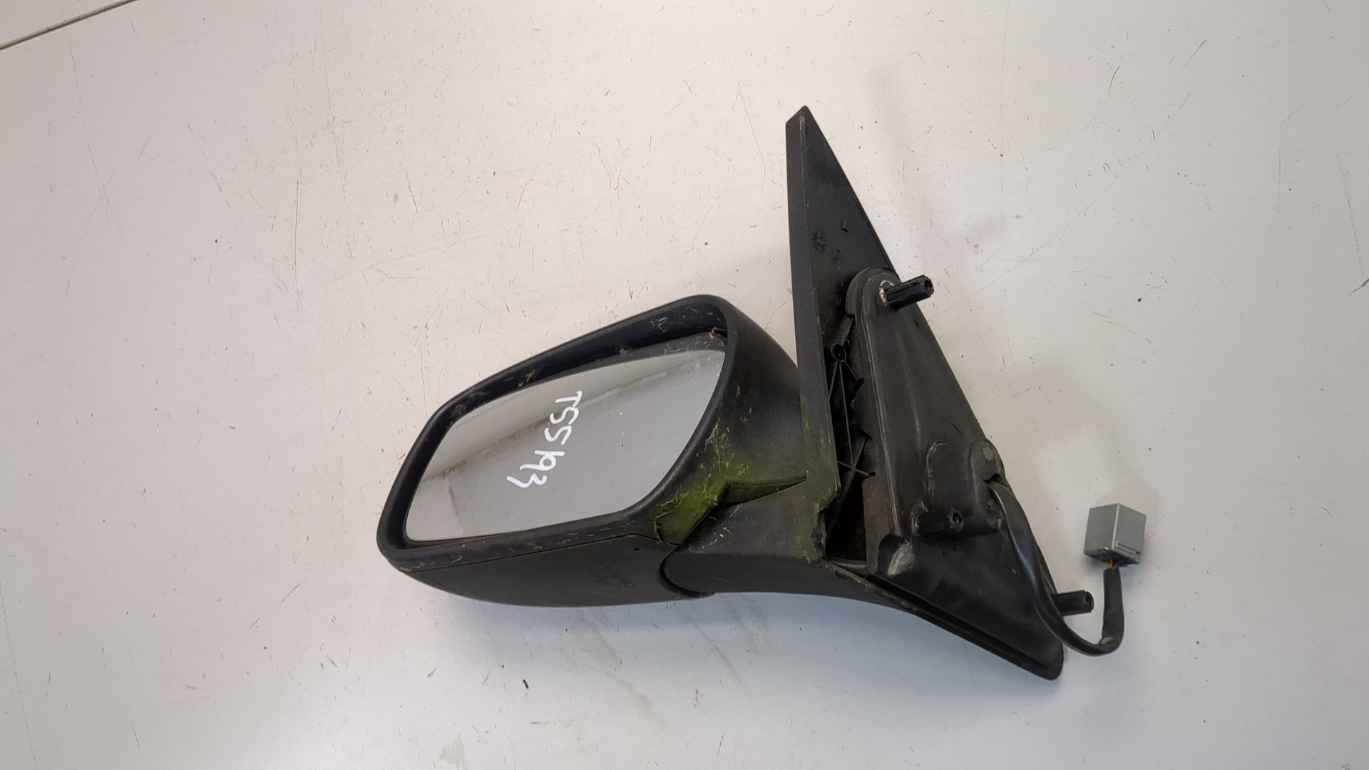 Зеркало левое электрическое