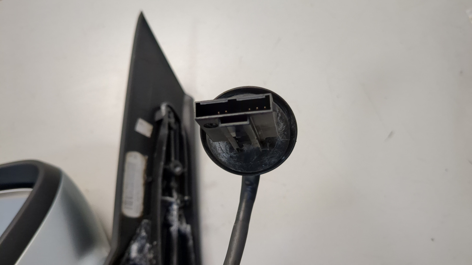 Зеркало левое электрическое