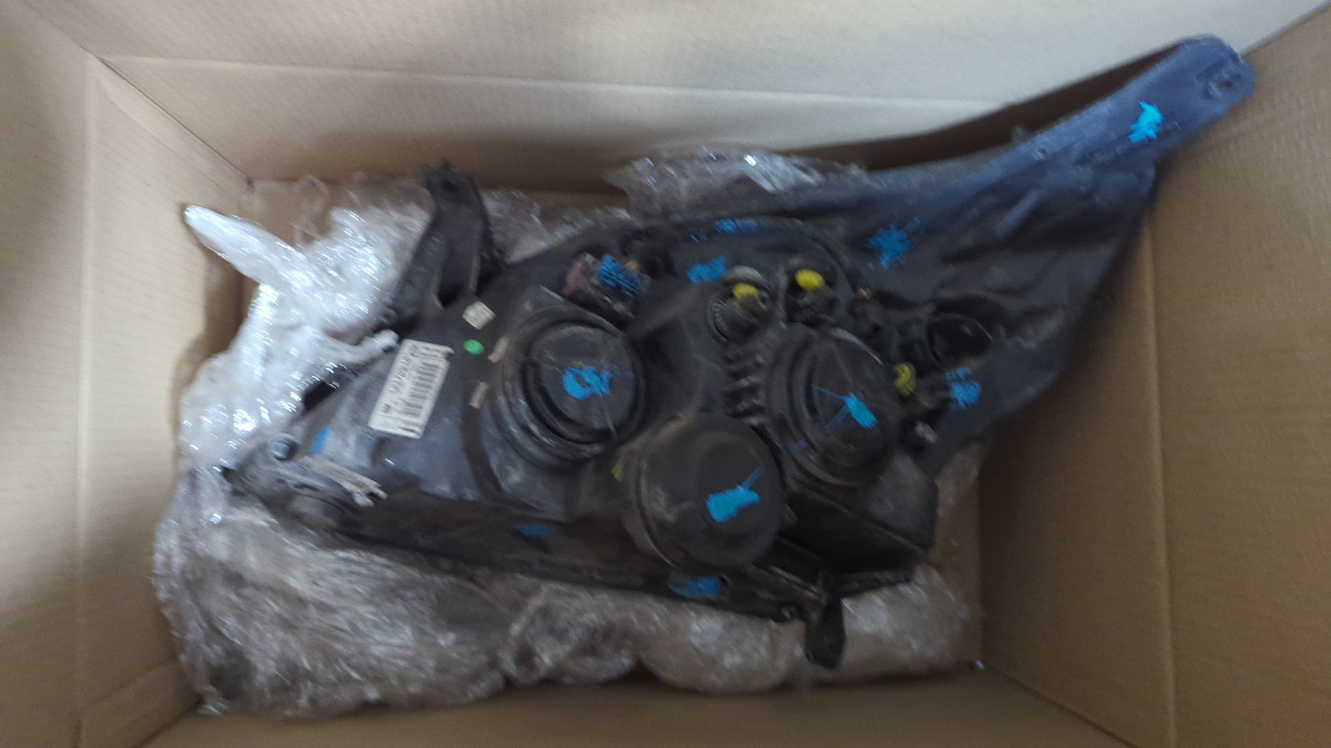 Фара правая