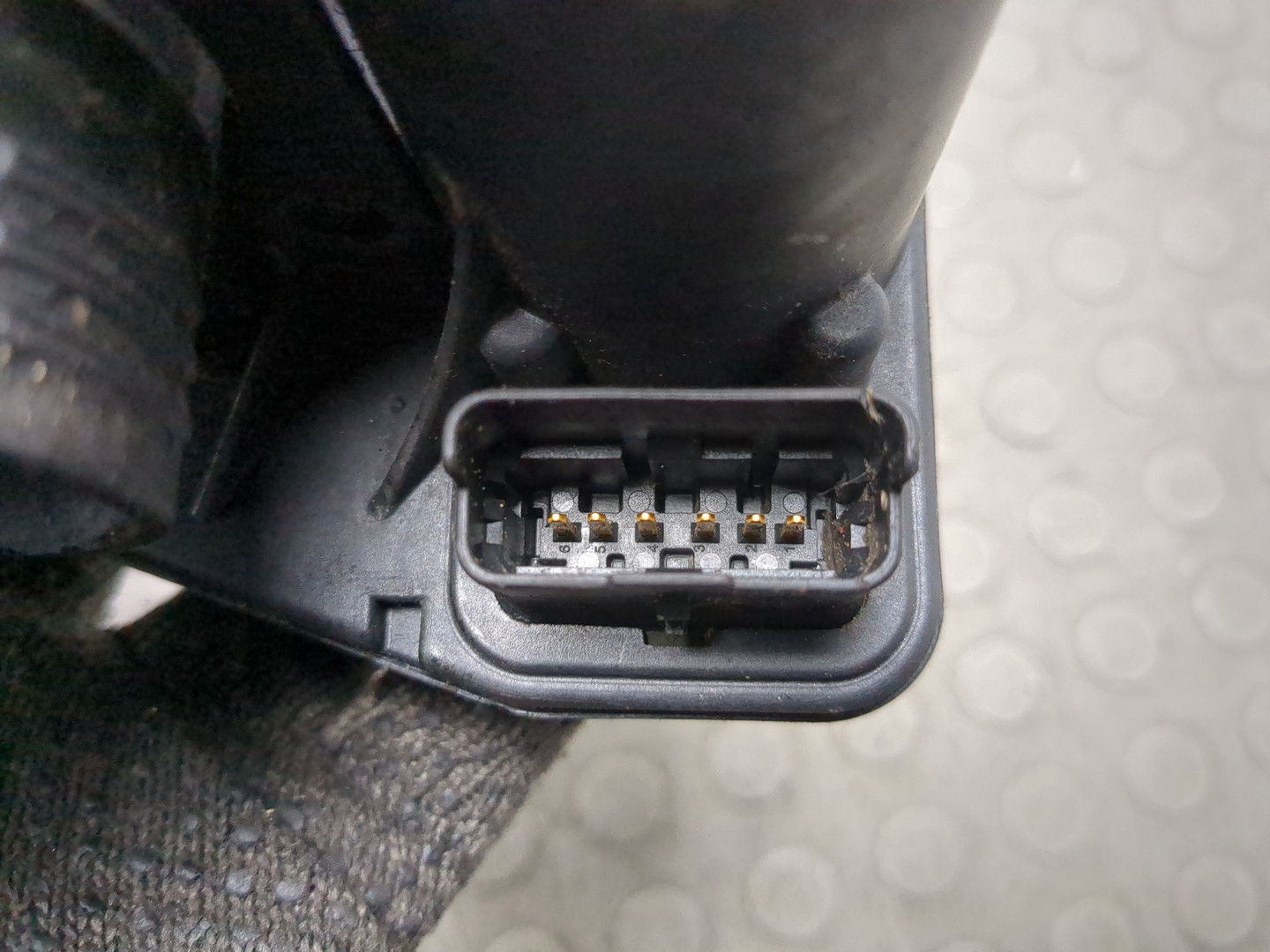 Заслонка дроссельная электрическая