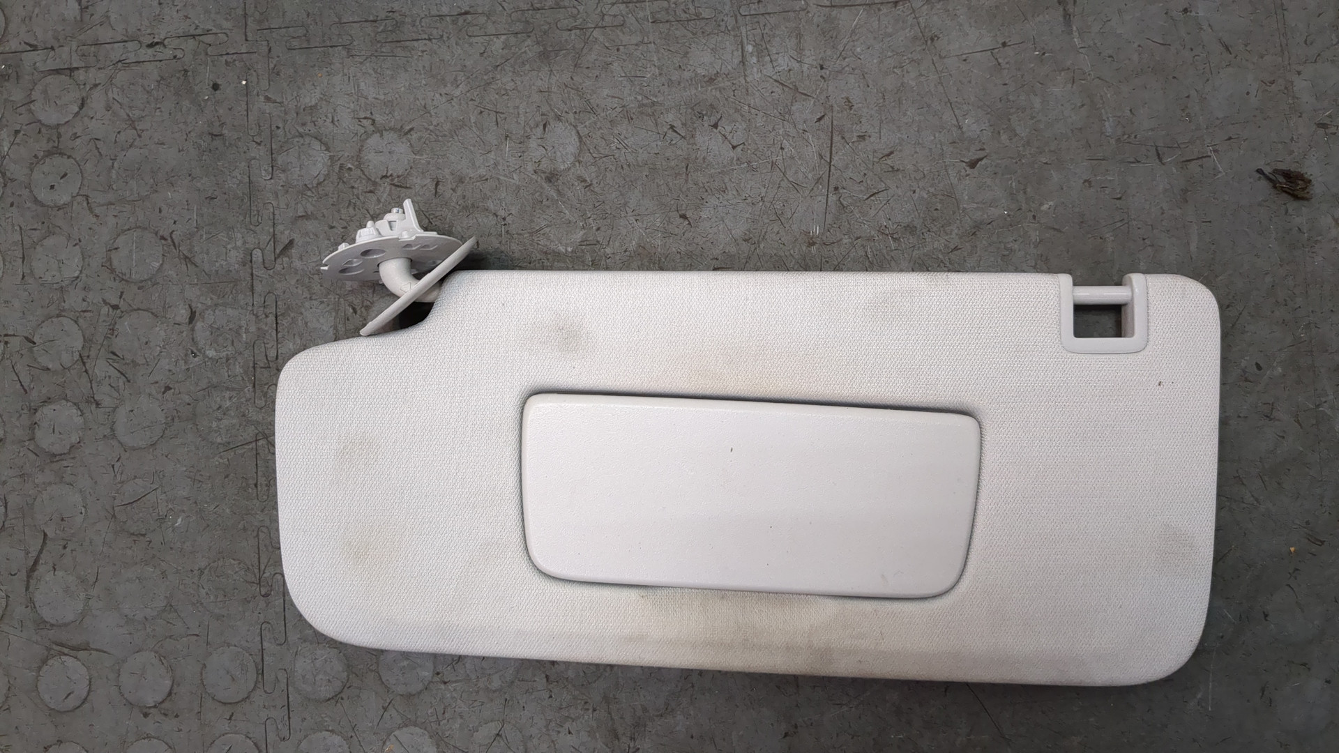 Козырек солнцезащитный