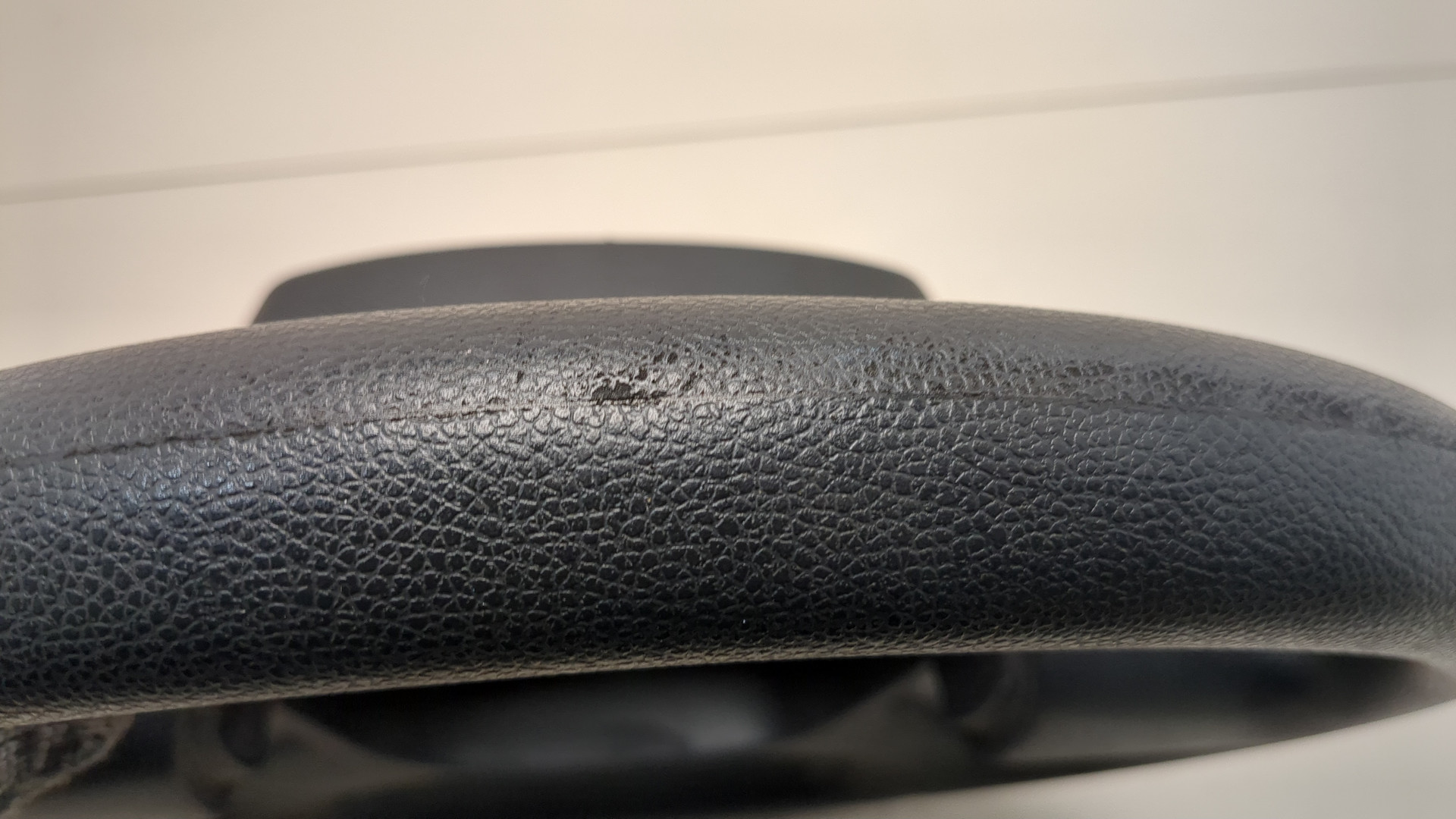 Рулевое колесо (руль)