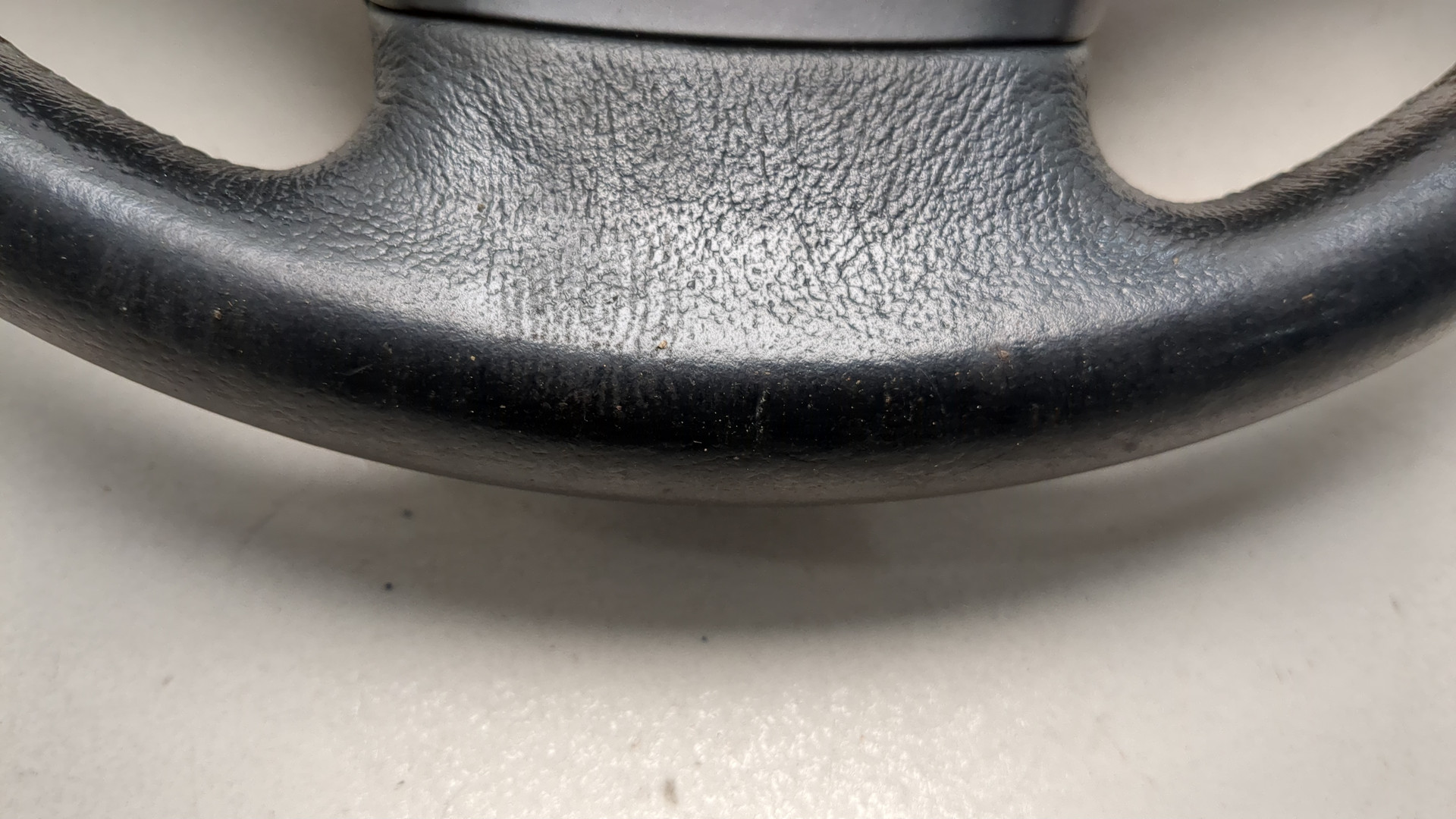 Рулевое колесо (руль)