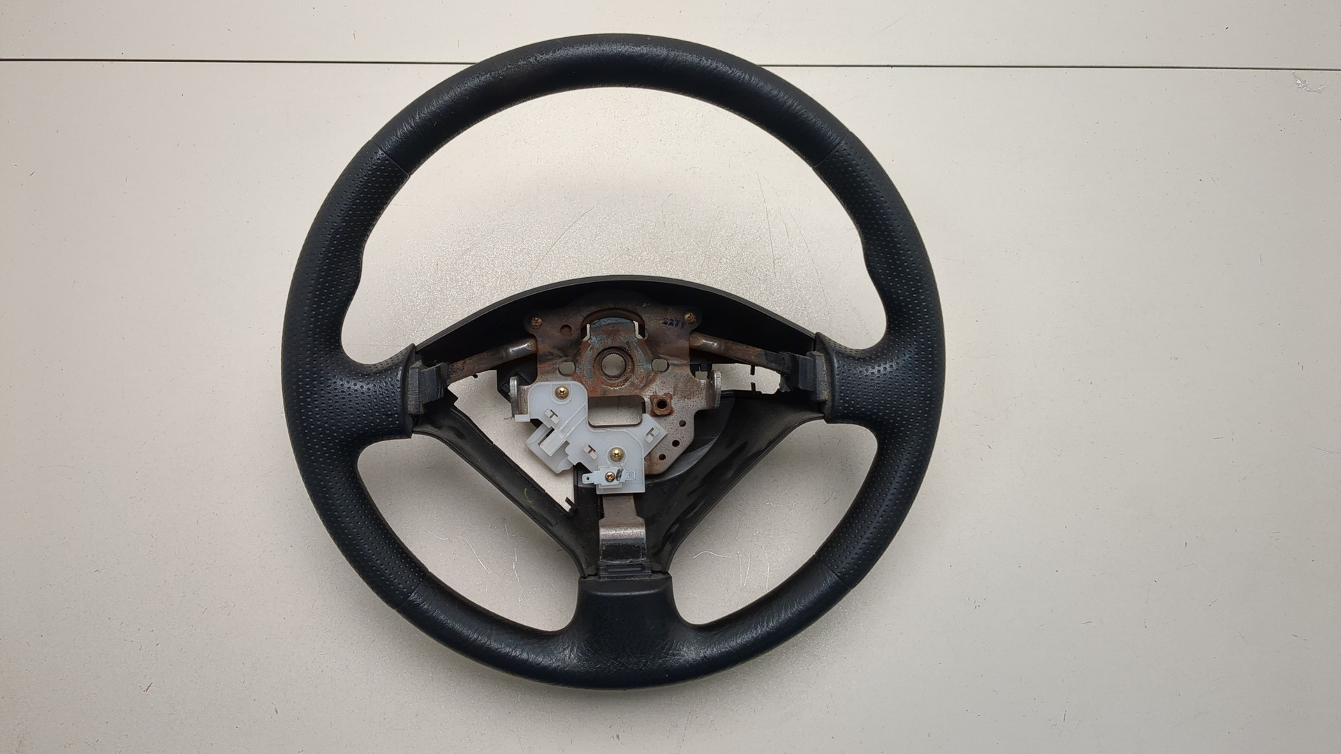 Рулевое колесо (руль)