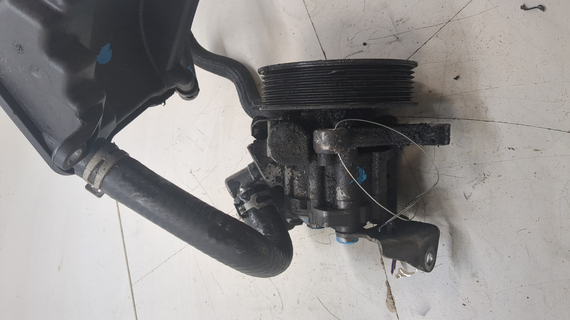 Насос ГУР (гидроусилитель руля)