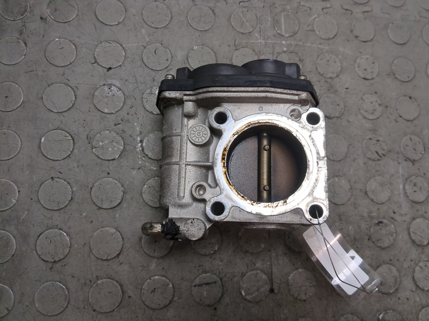 Заслонка дроссельная электрическая