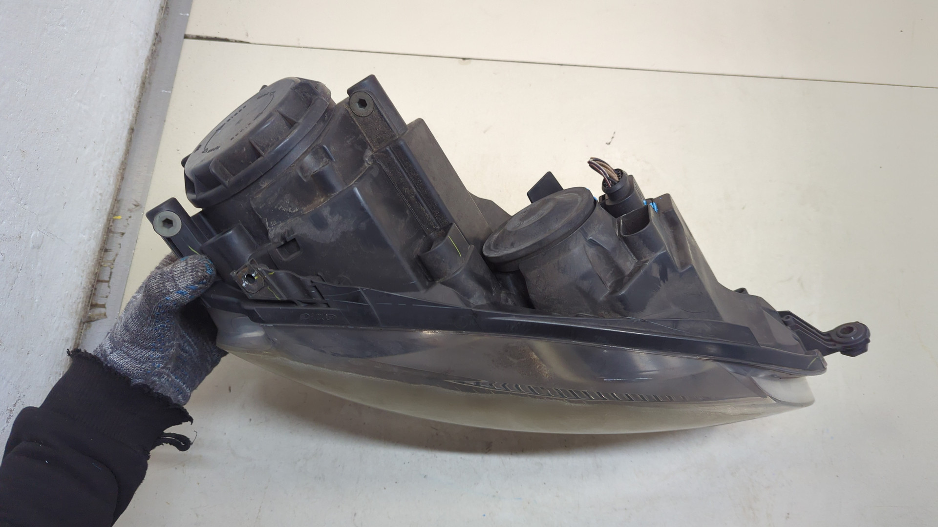 Фара правая