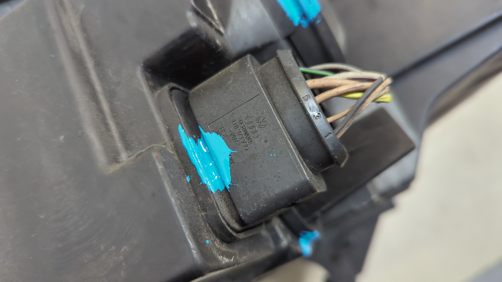 Фара правая