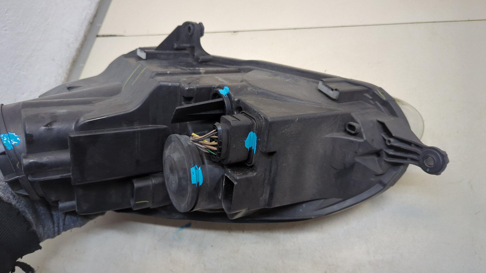 Фара правая