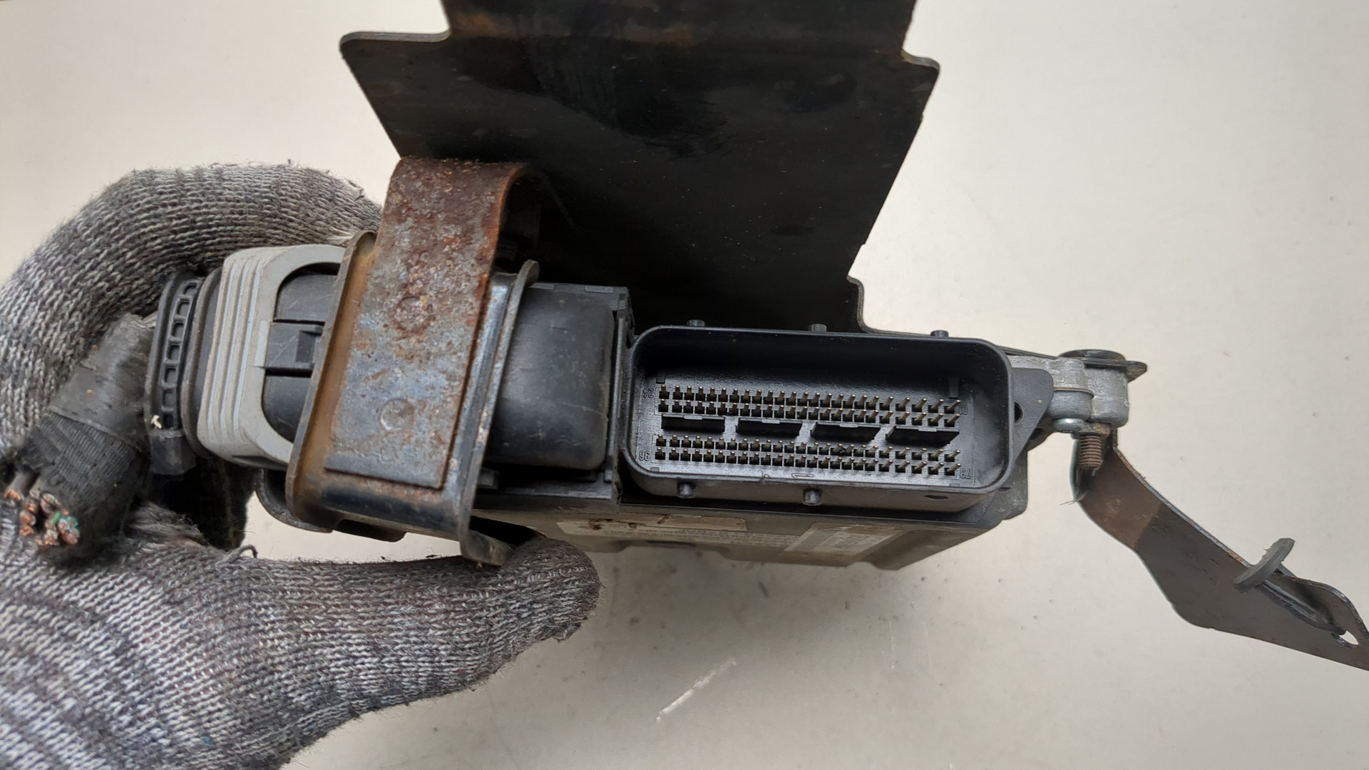 Блок управления двигателем