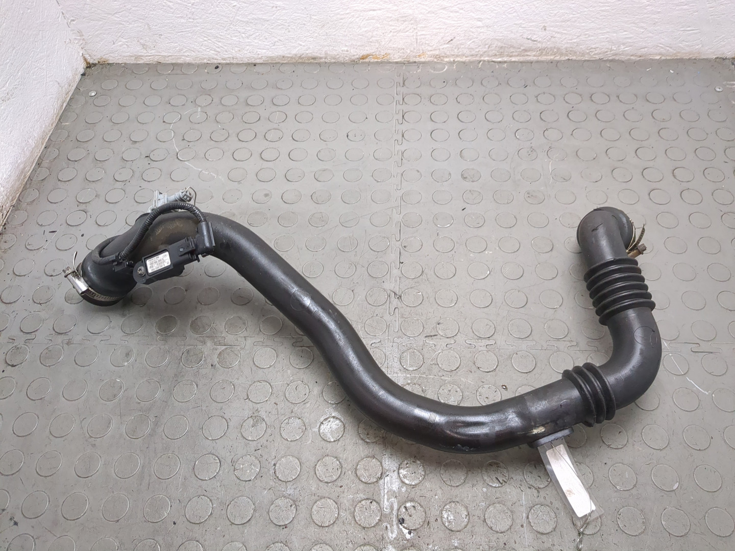 Патрубок интеркулера