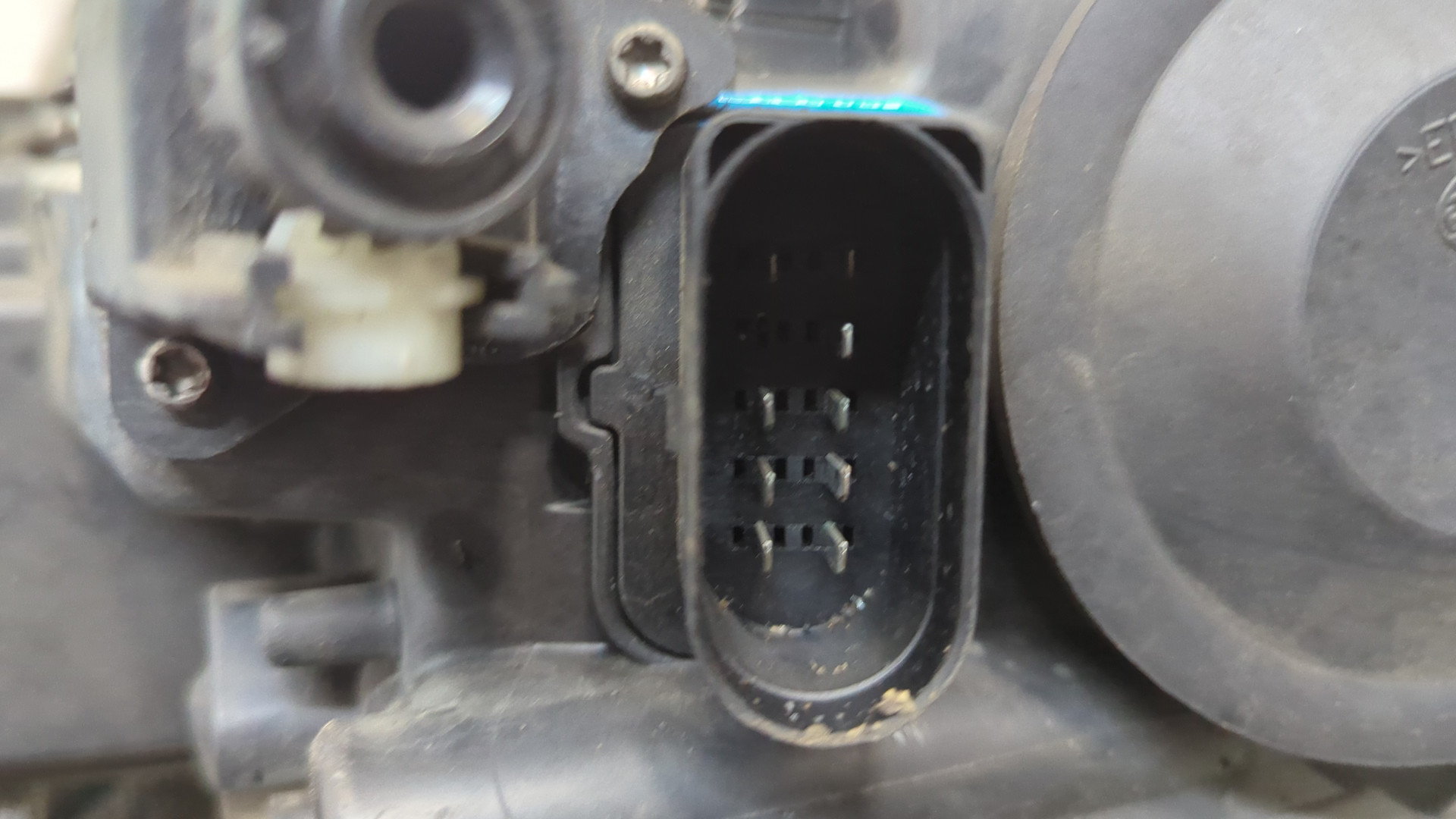 Фара правая