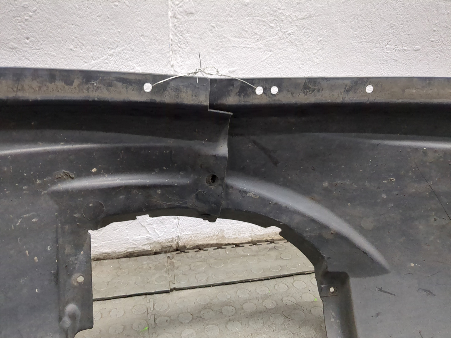 Локер передний правый