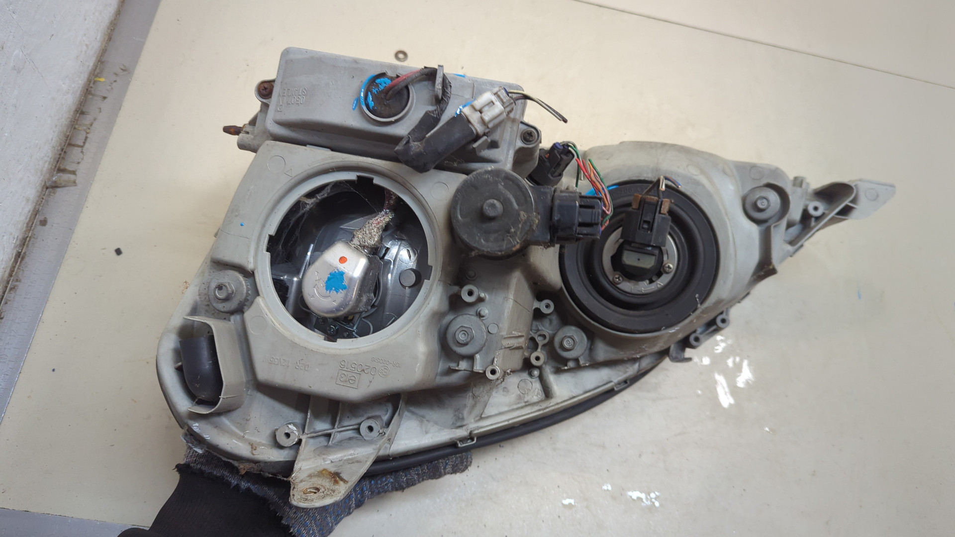 Фара правая