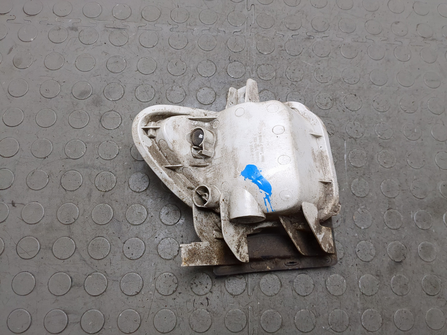 Фара противотуманная правая