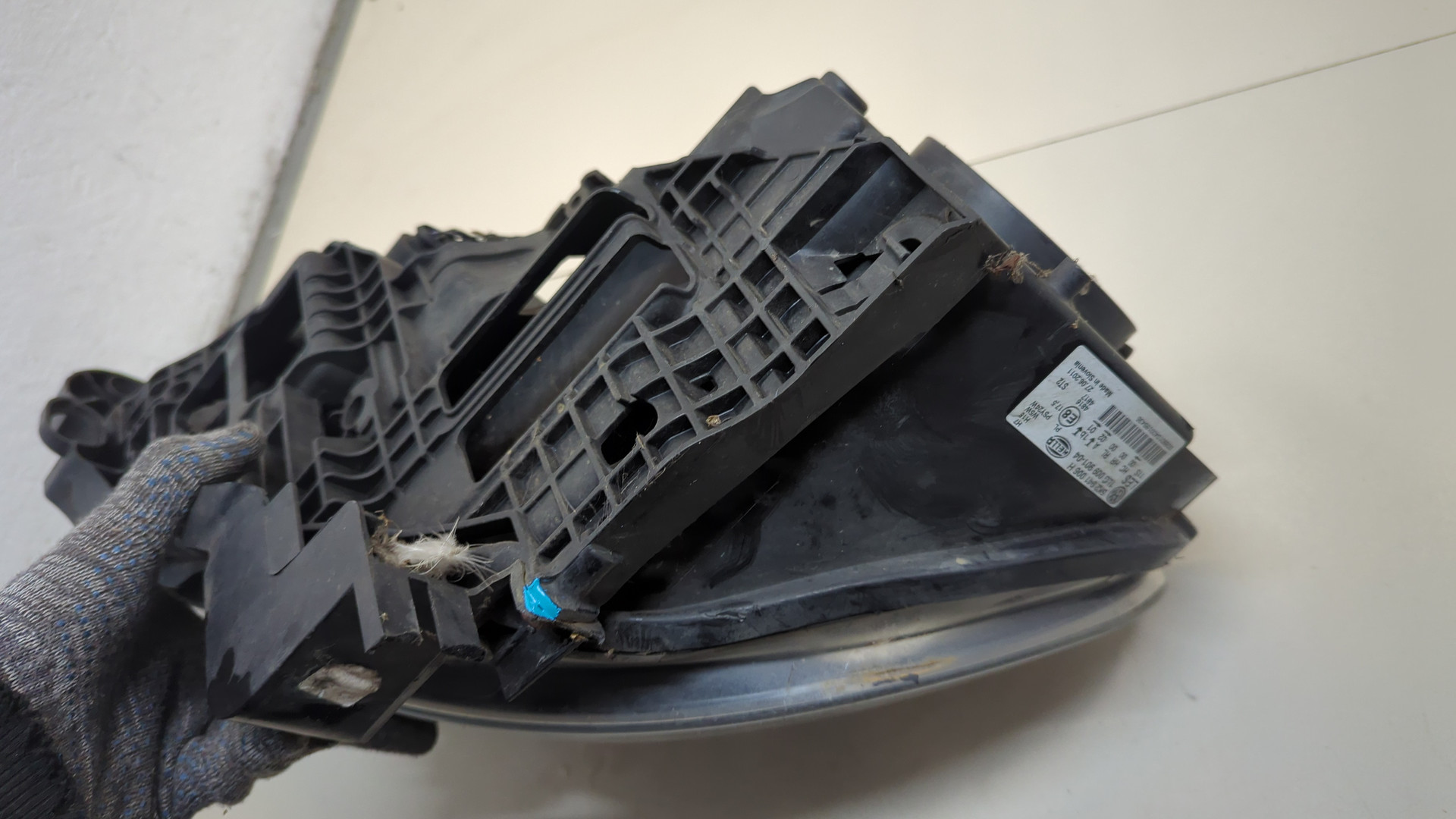 Фара правая