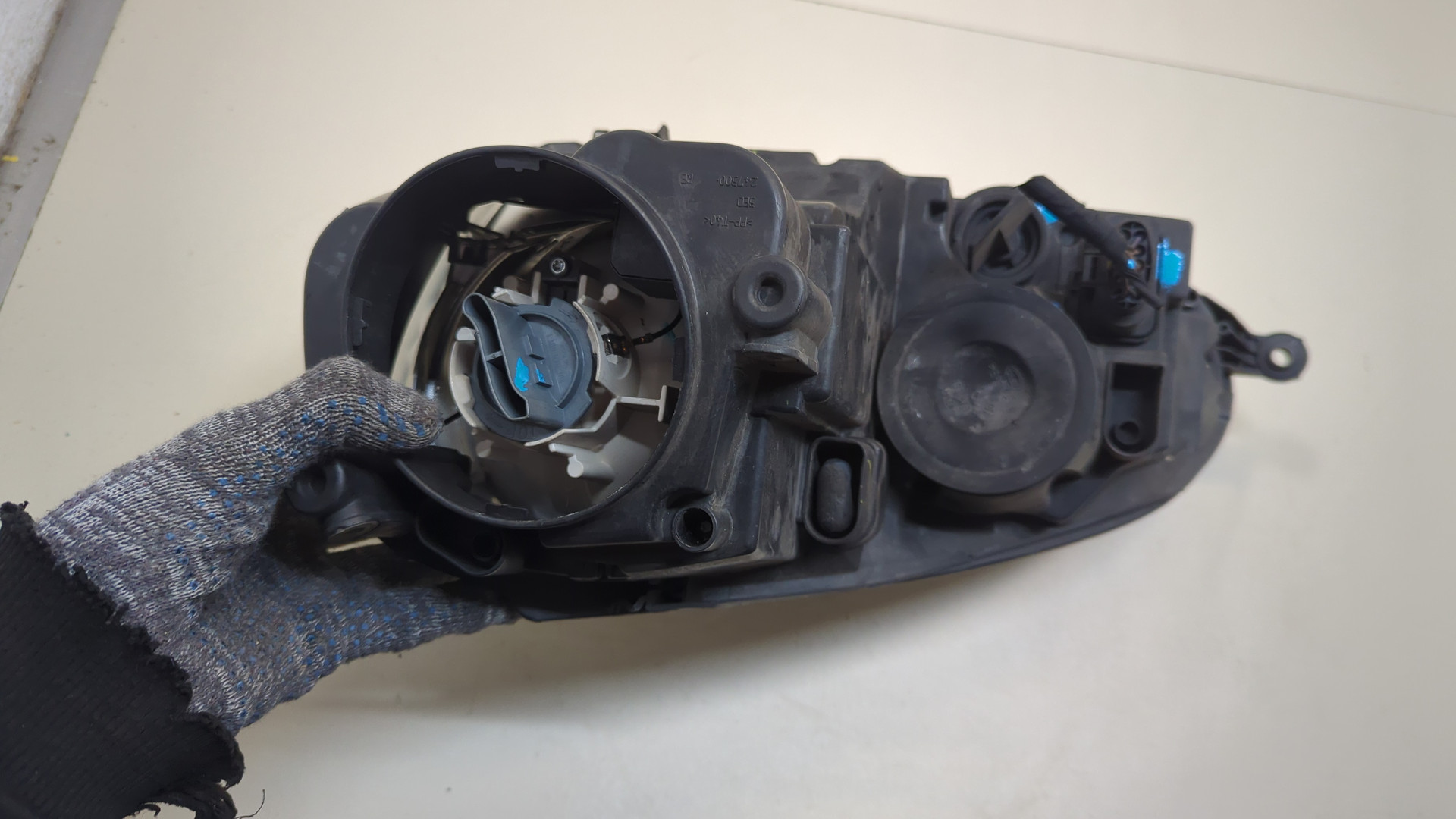 Фара правая