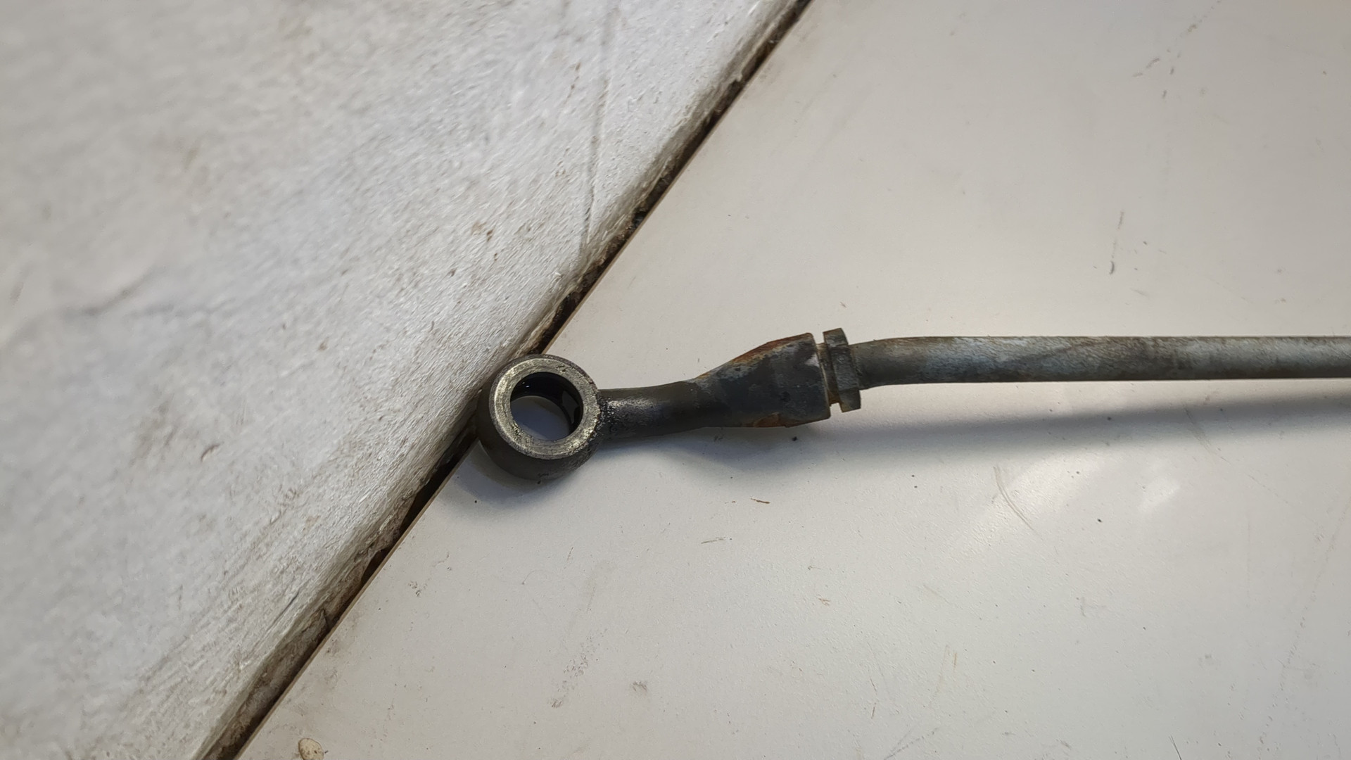 Трубка масляная