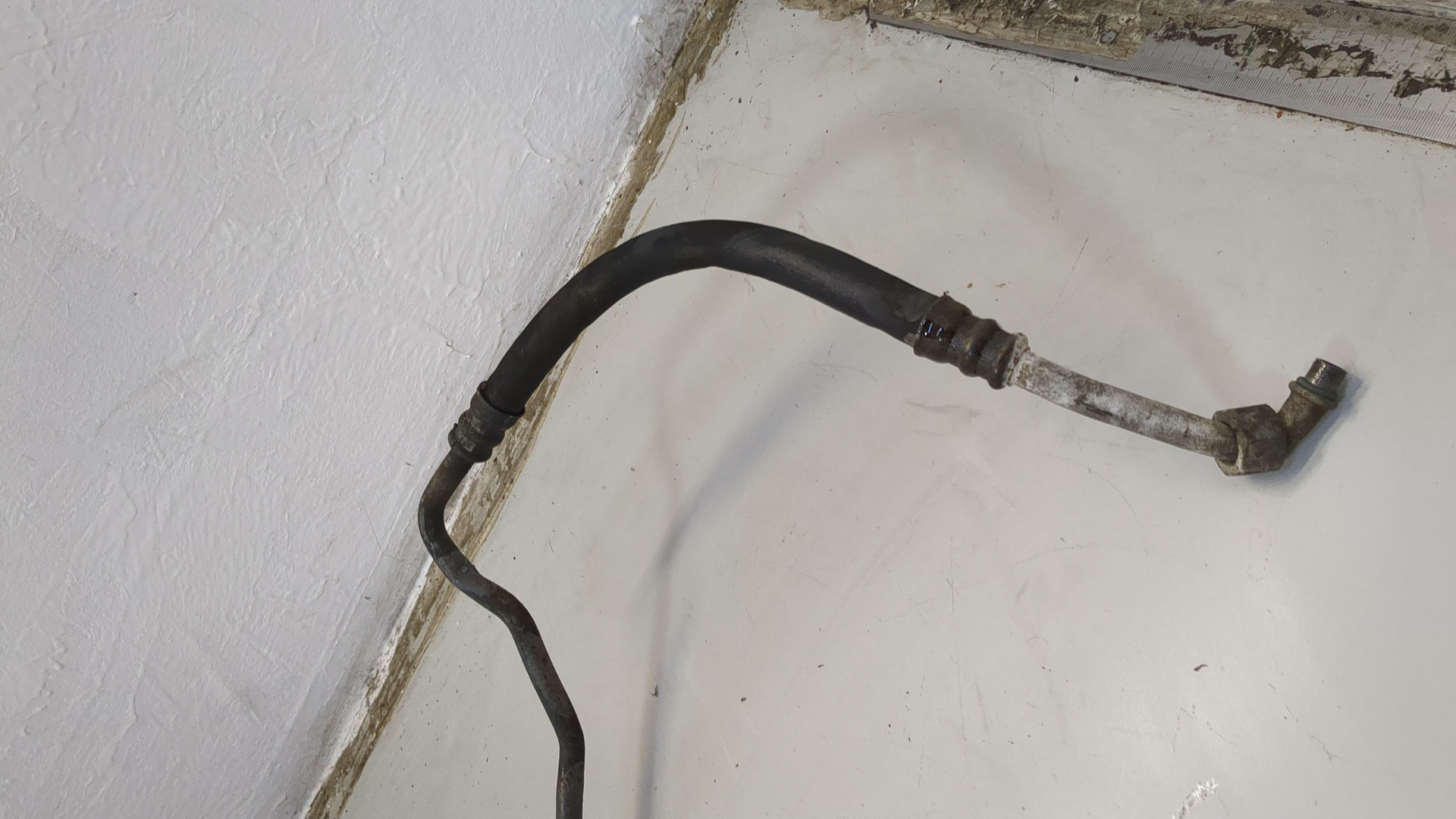 Трубка масляная