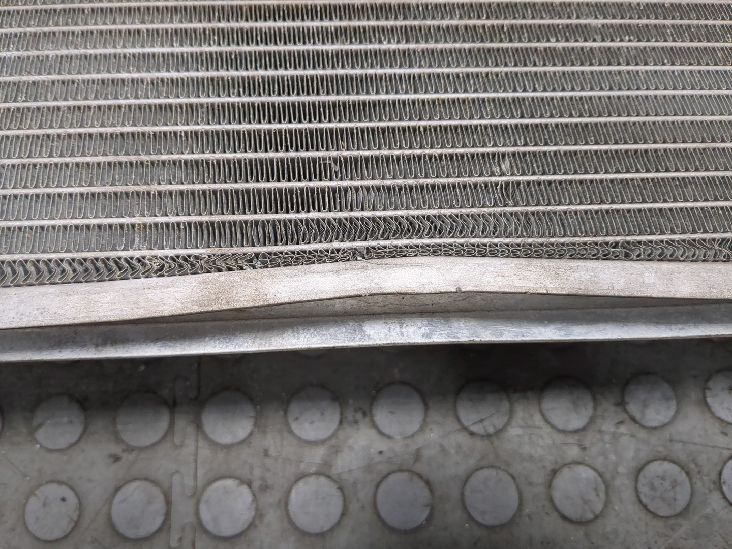 Радиатор охлаждения двигателя основной