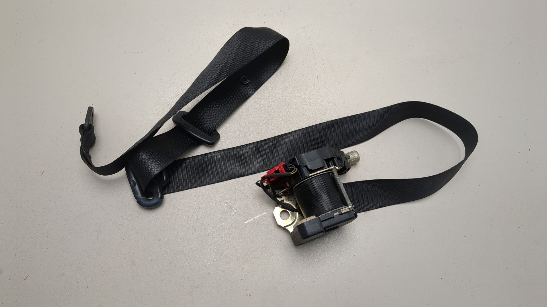 Ремень безопасности