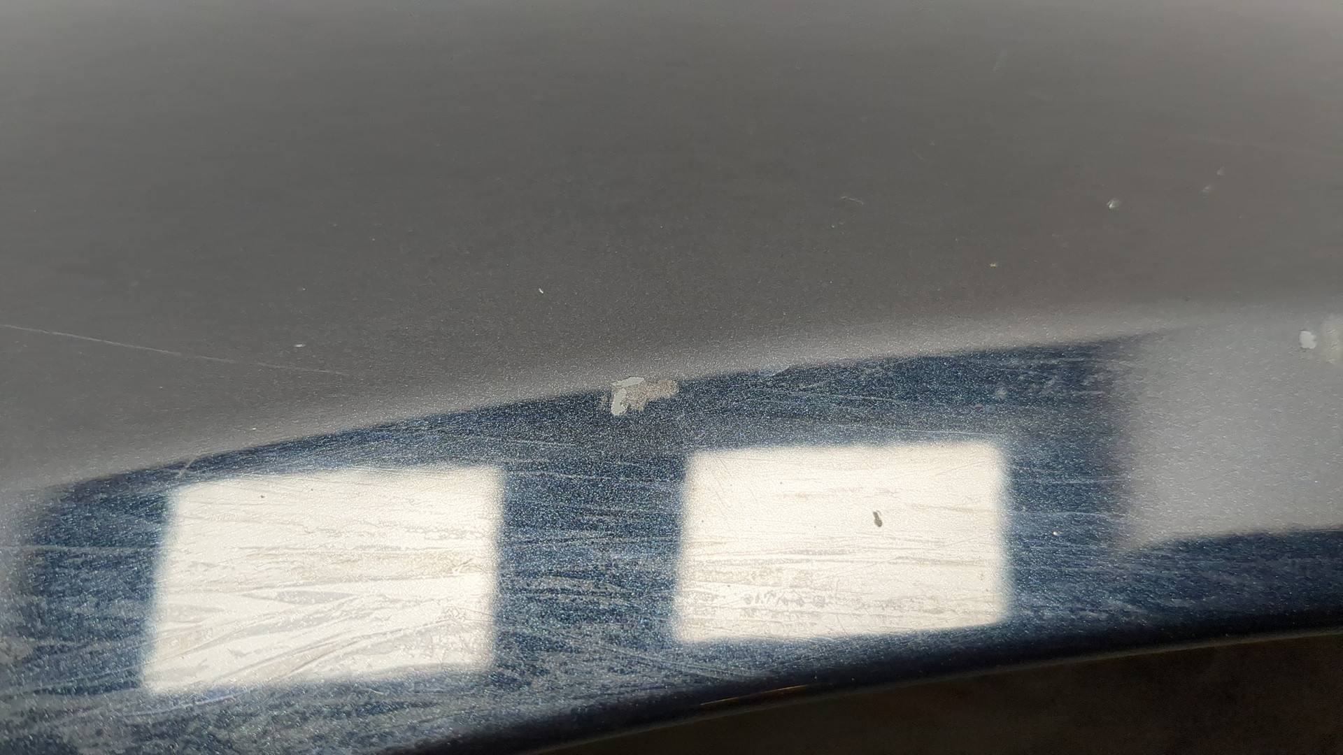 Крыло переднее правое