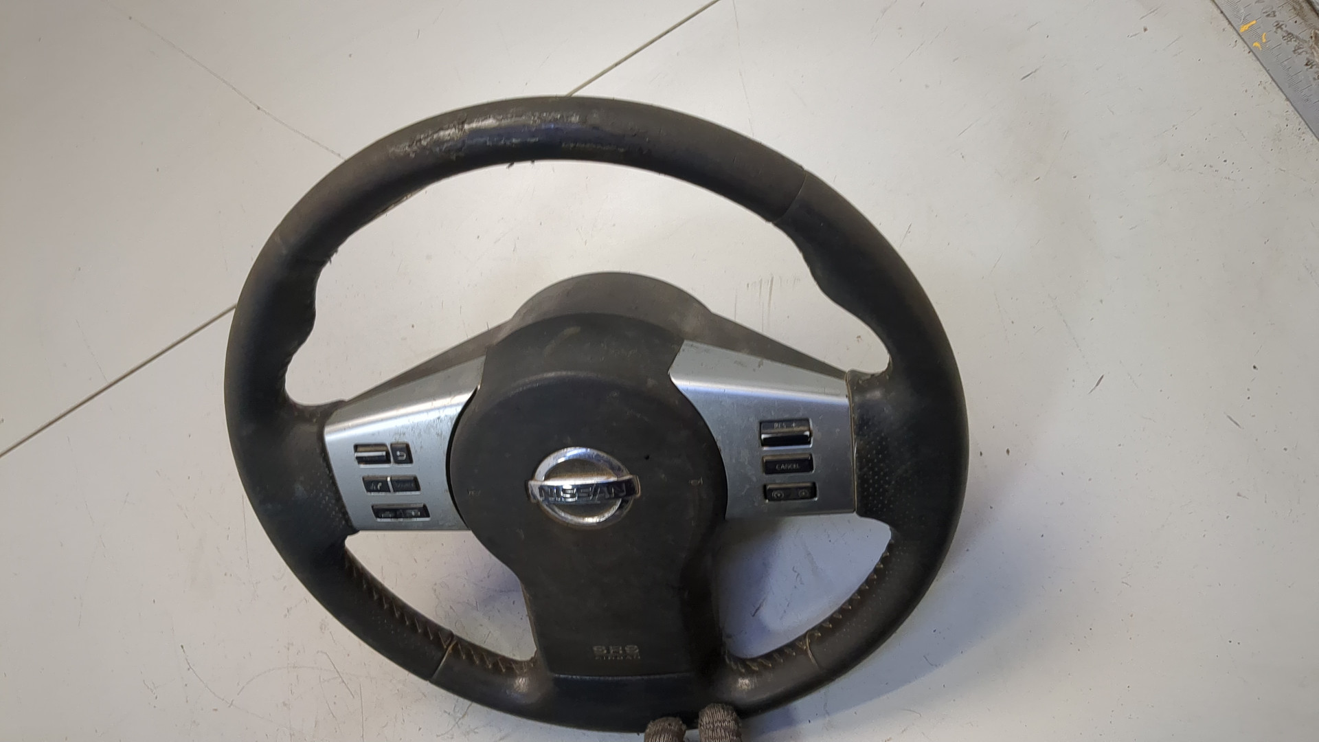 Рулевое колесо (руль)