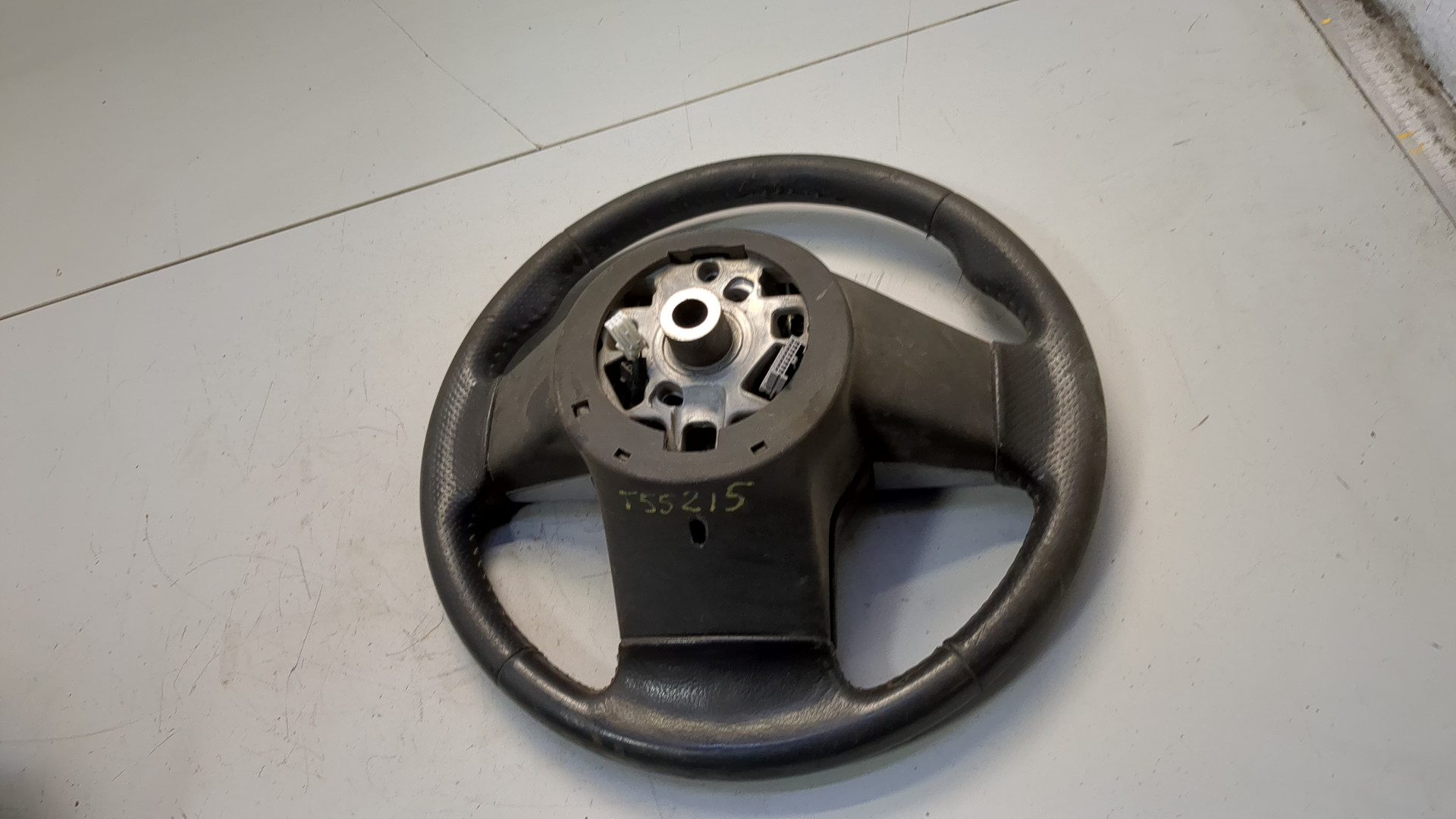 Рулевое колесо (руль)