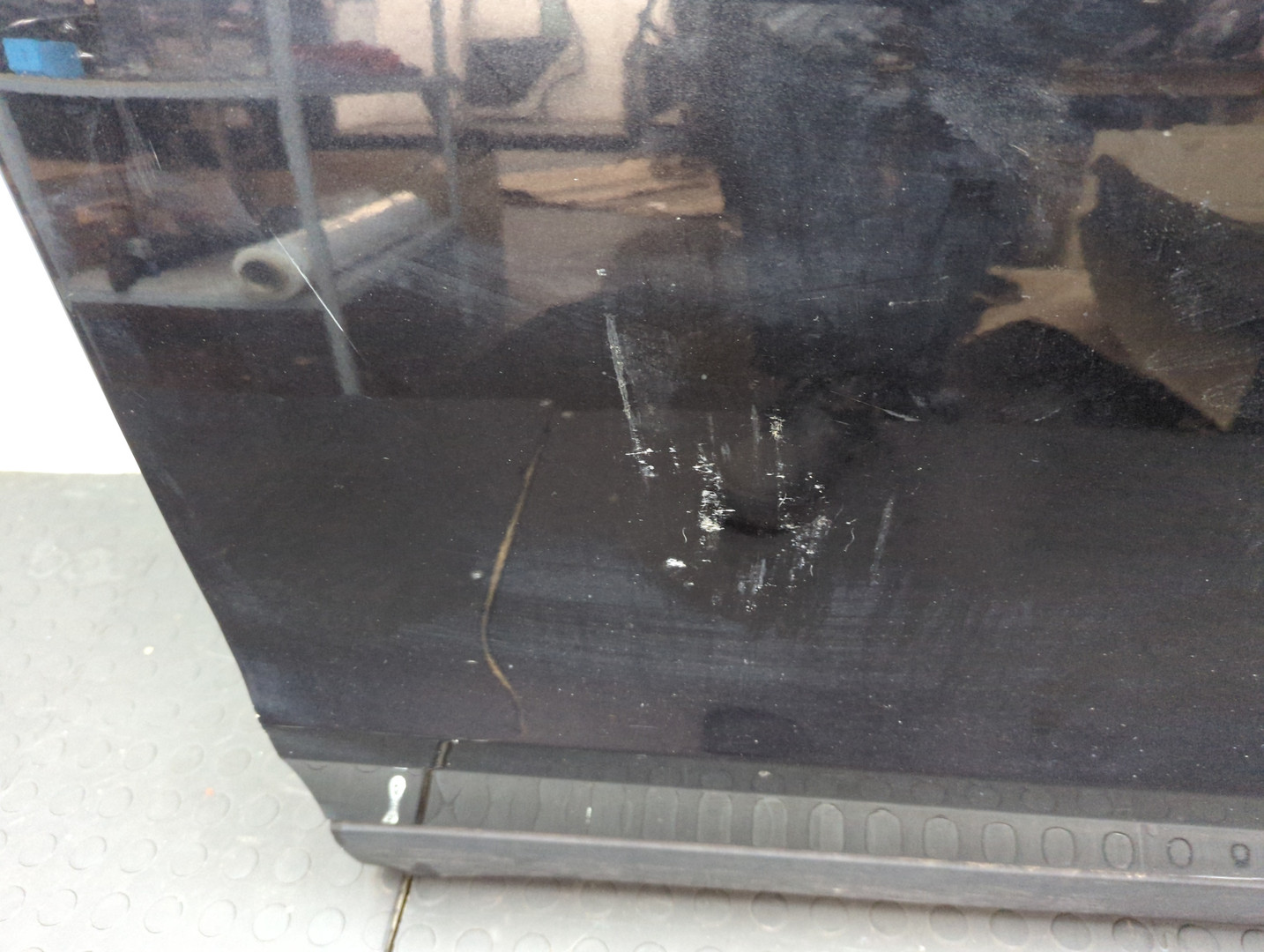 Дверь передняя правая