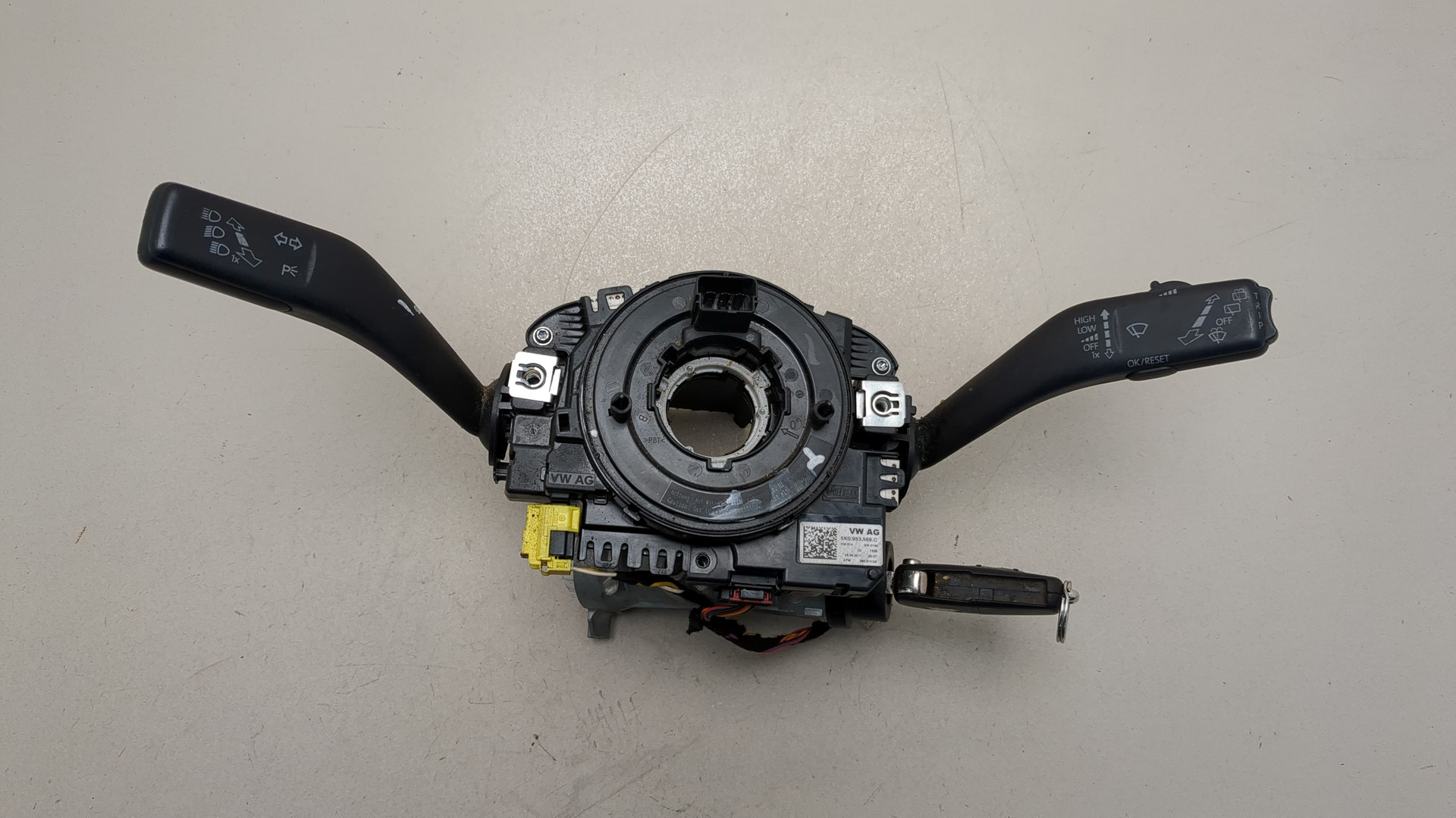 Переключатель подрулевой