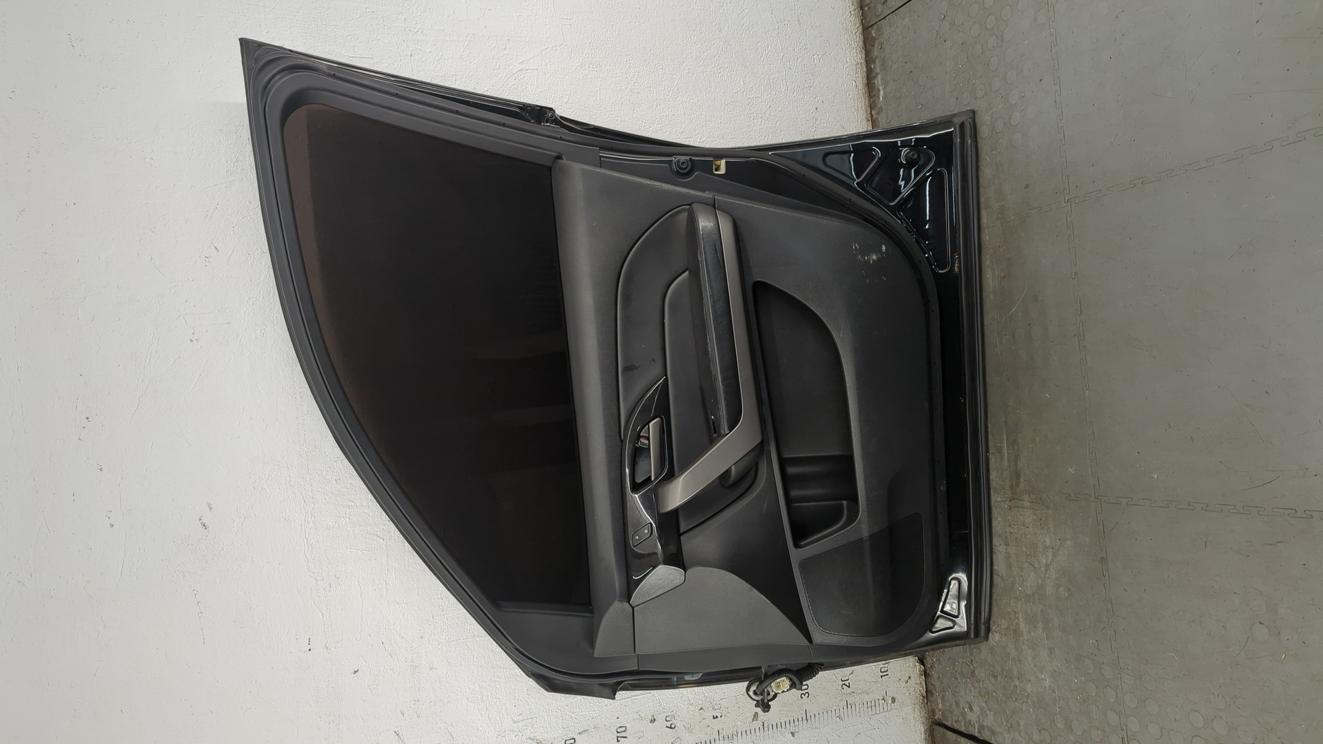 Дверь передняя правая