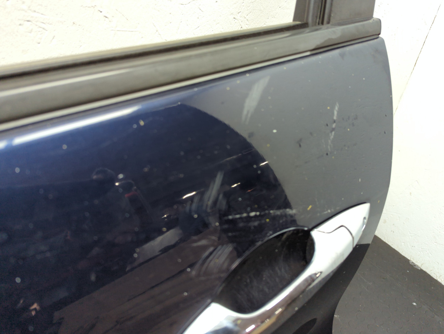 Дверь передняя левая