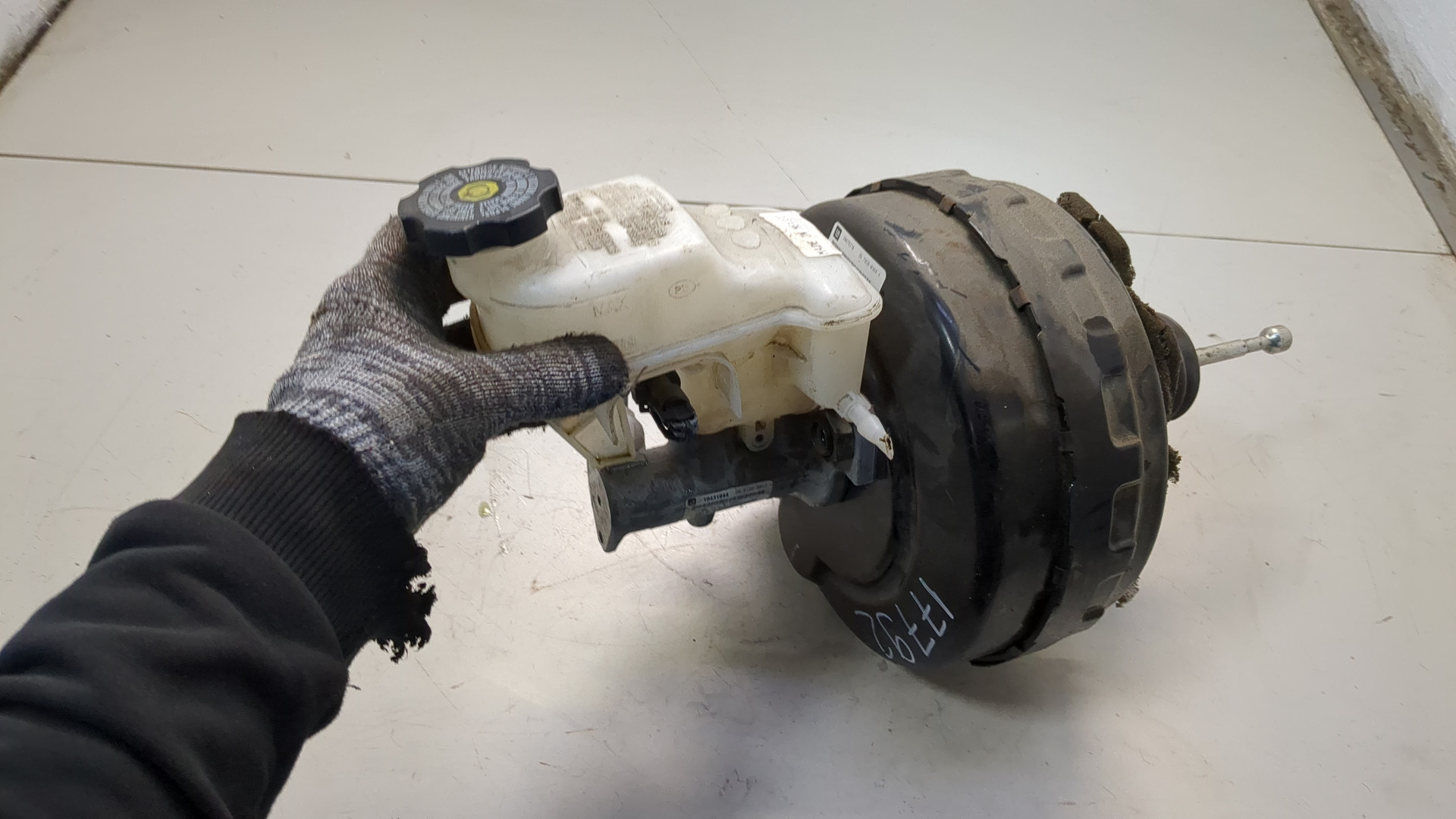 Цилиндр тормозной главный