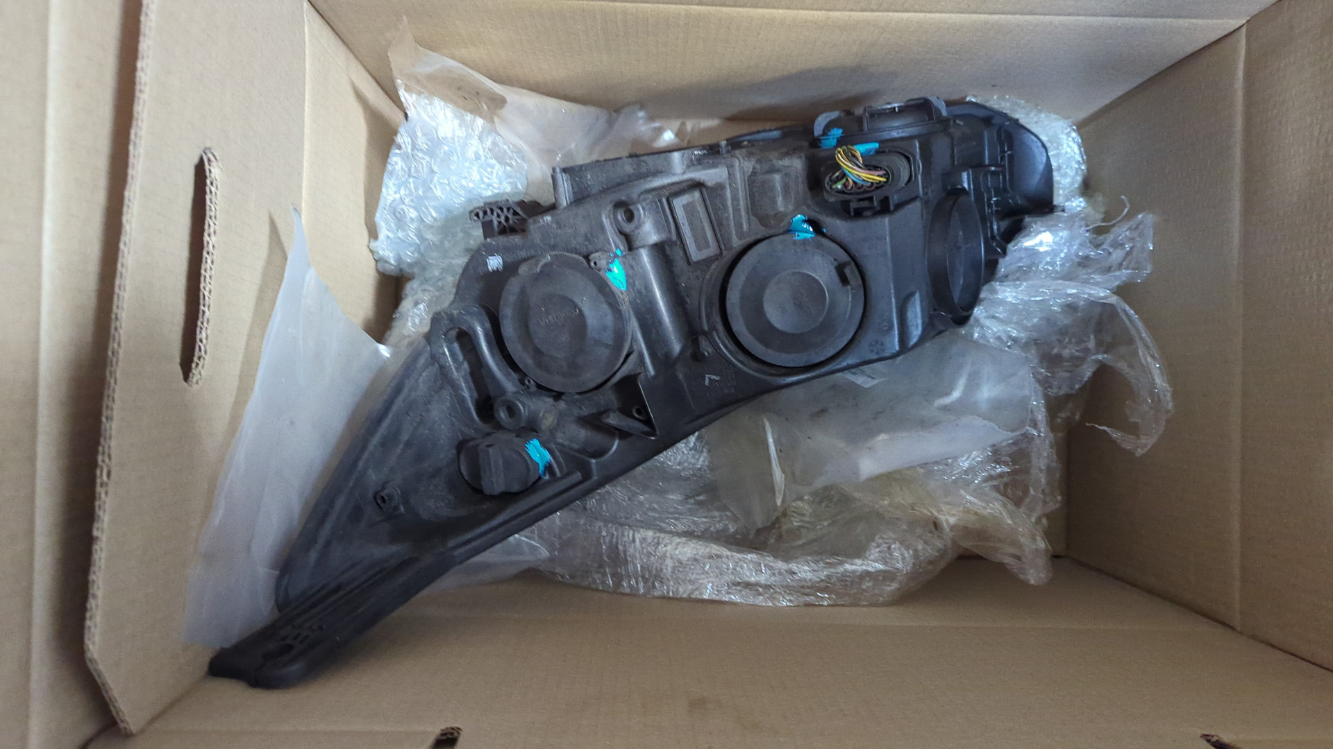 Фара правая