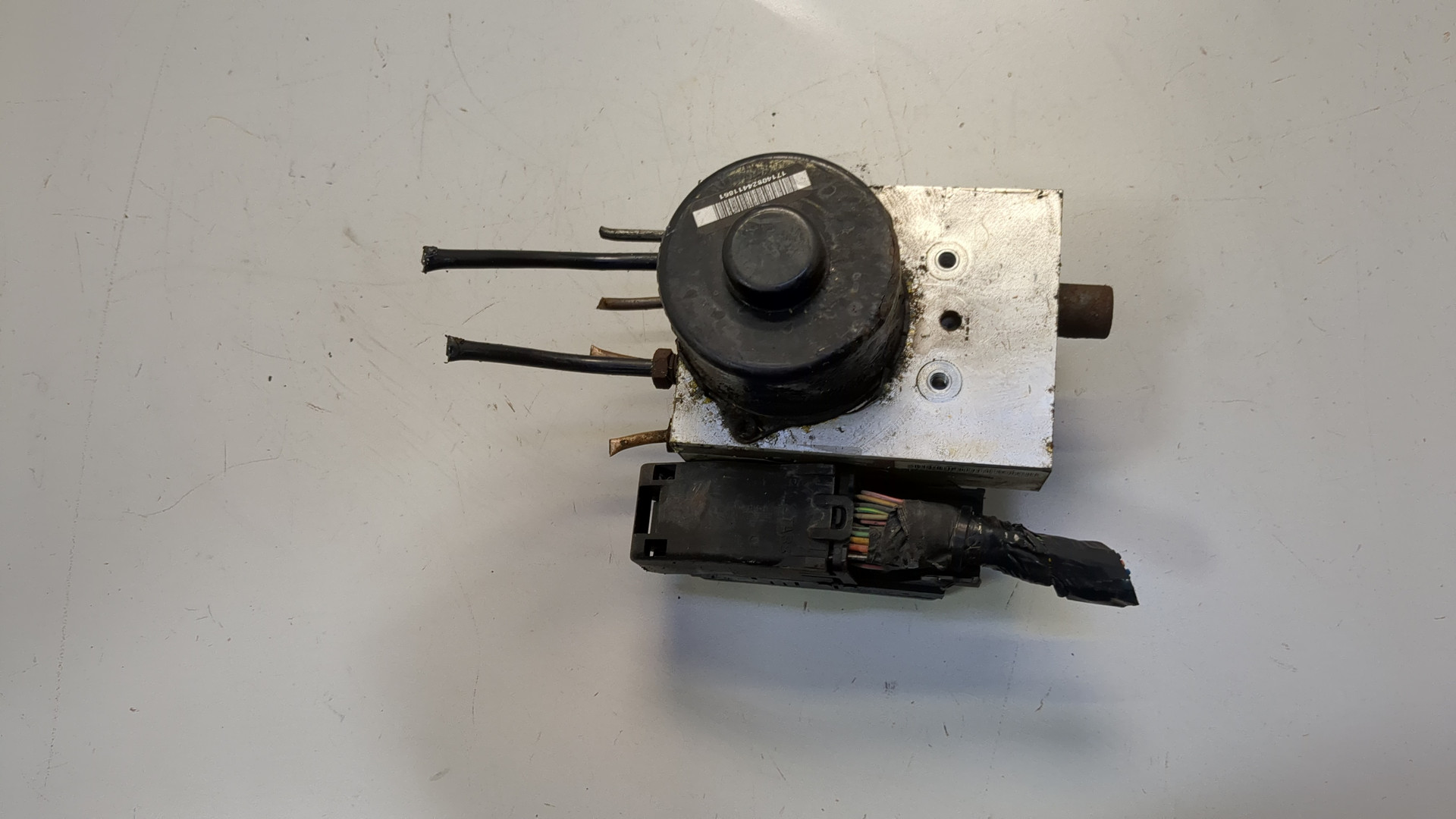 Блок ABS (насос)