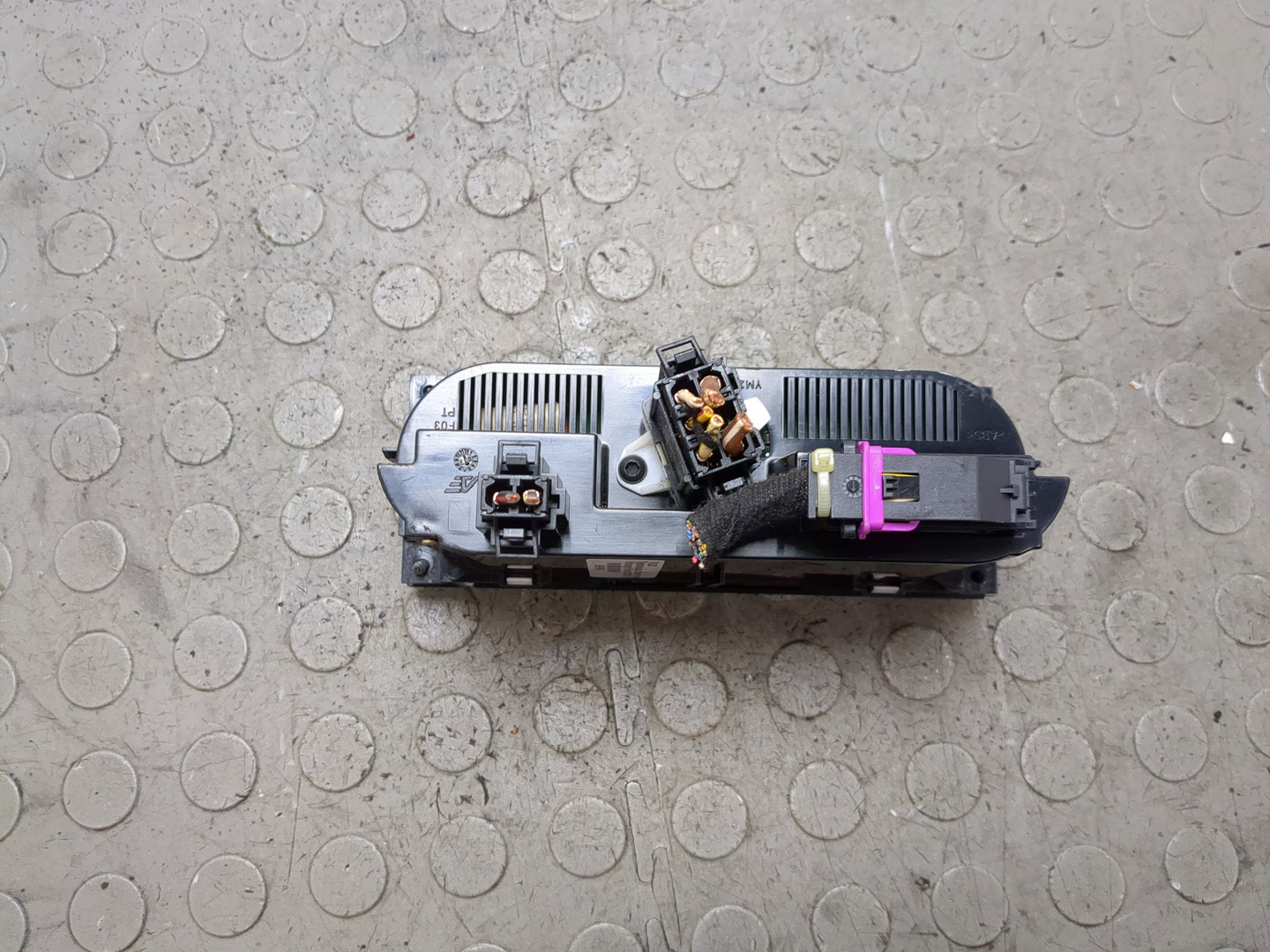 Переключатель отопителя