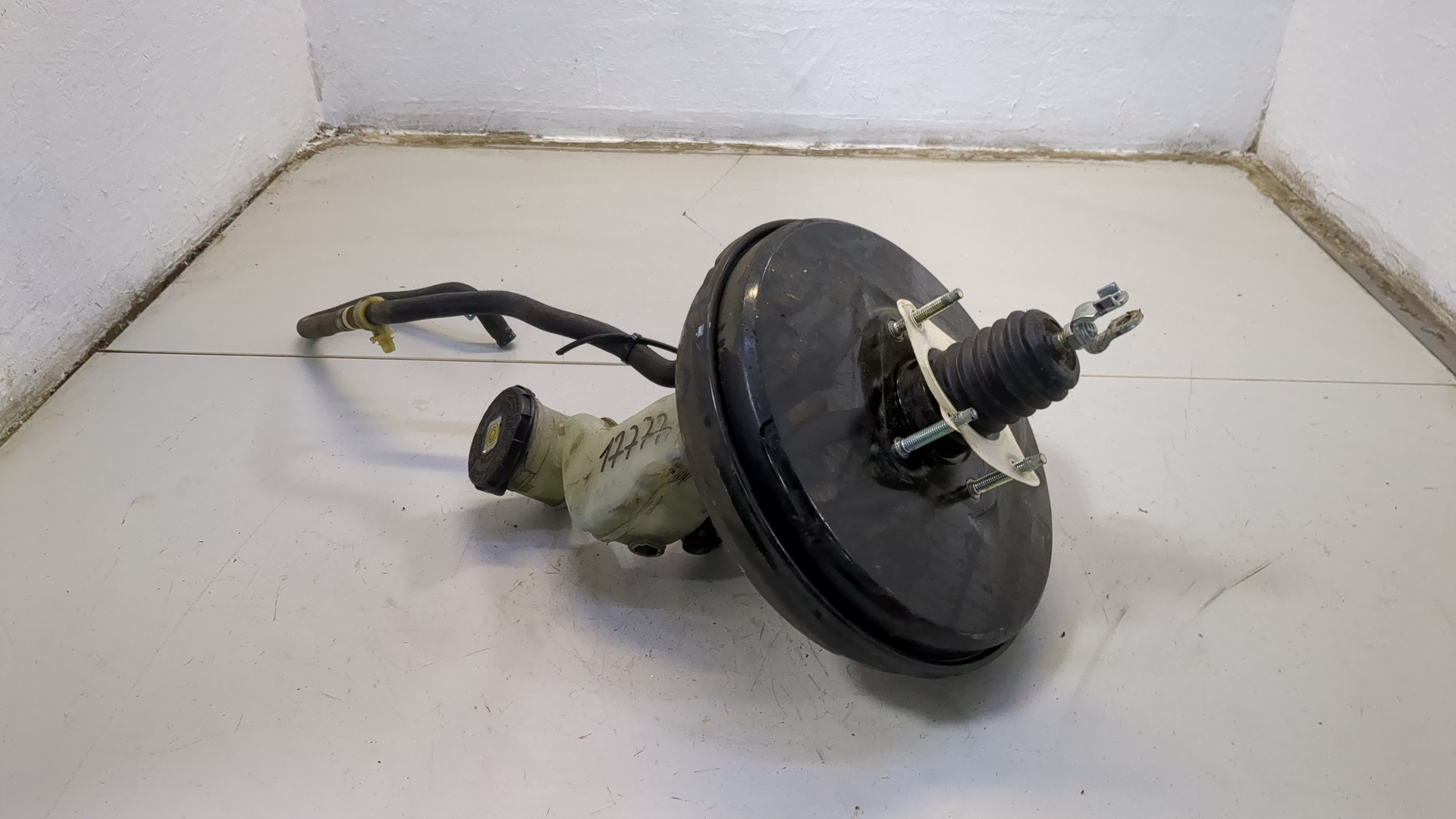 Цилиндр тормозной главный