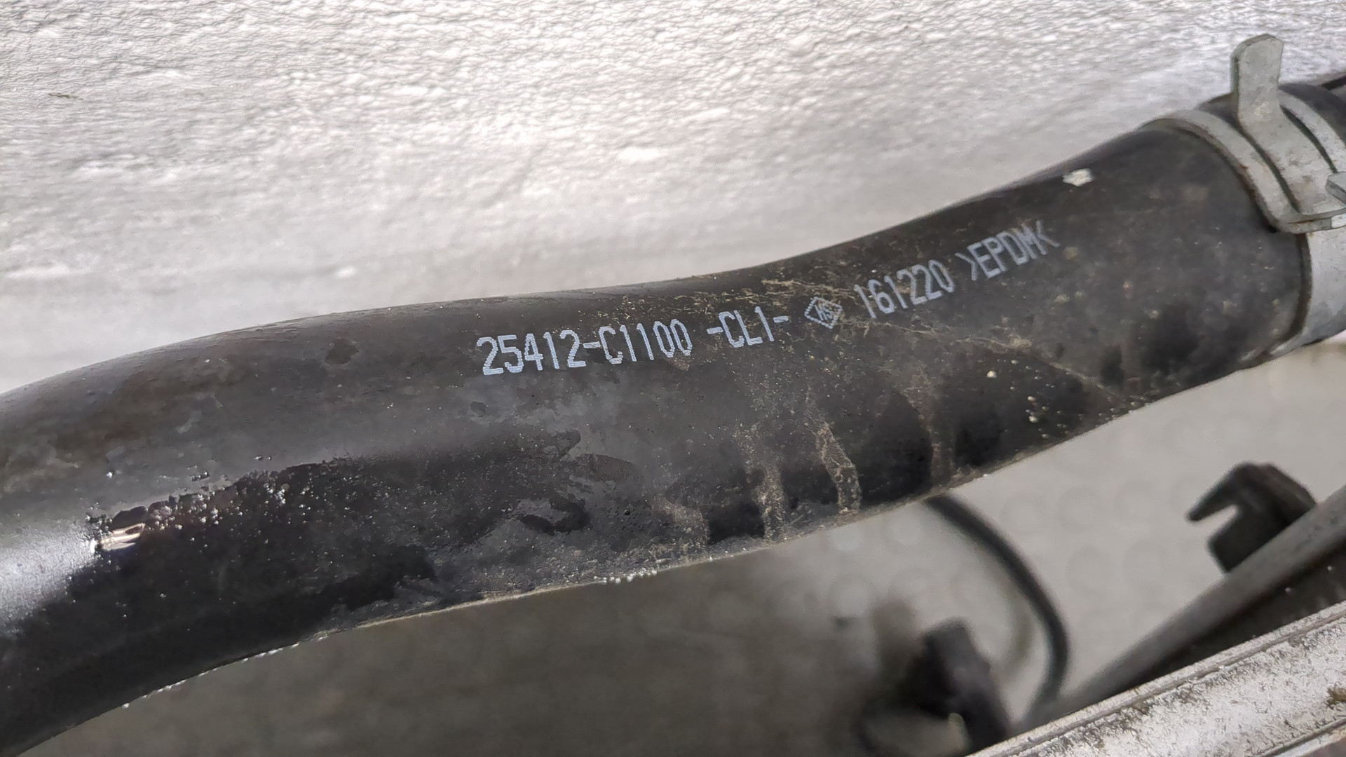 Радиатор охлаждения двигателя основной