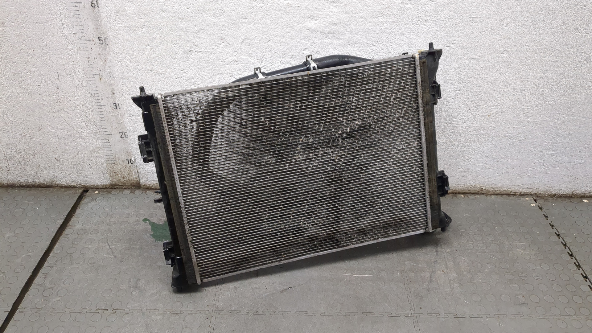 Радиатор охлаждения двигателя основной