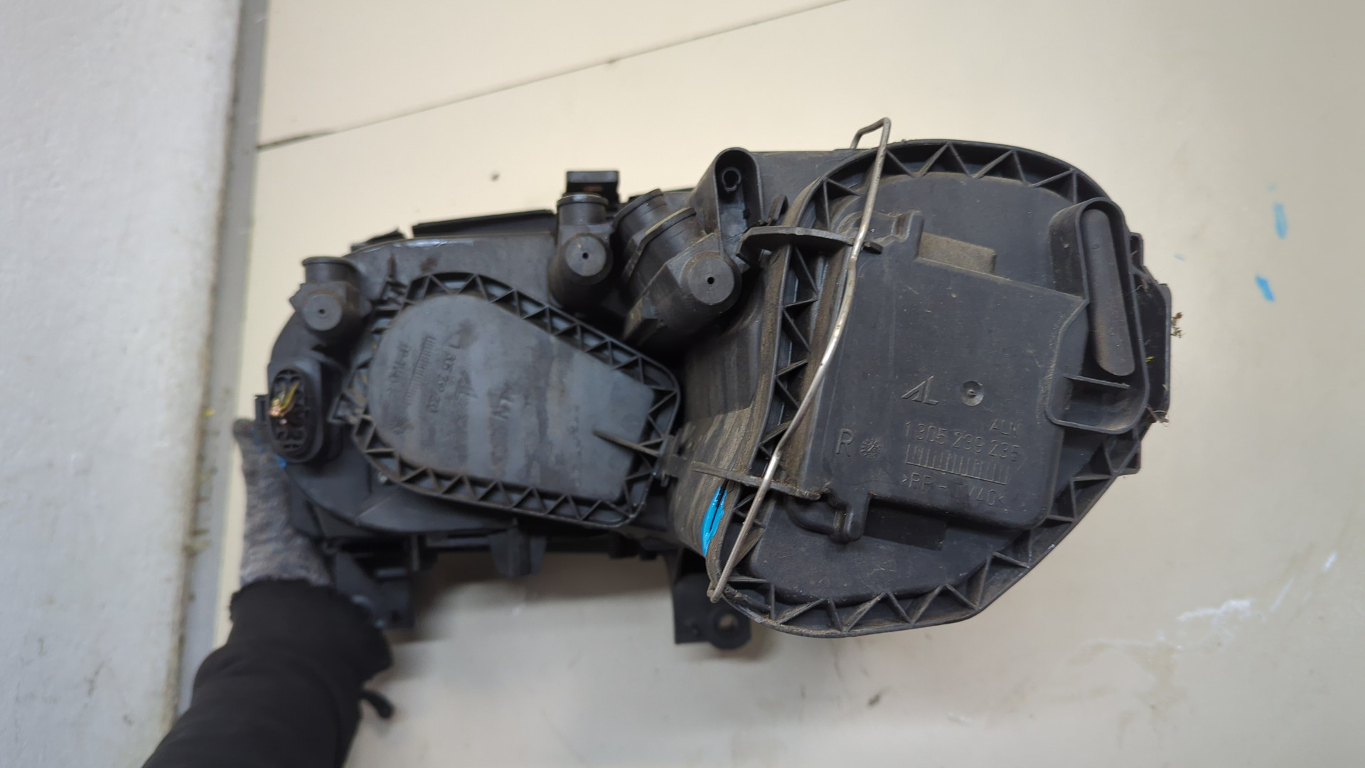 Фара правая